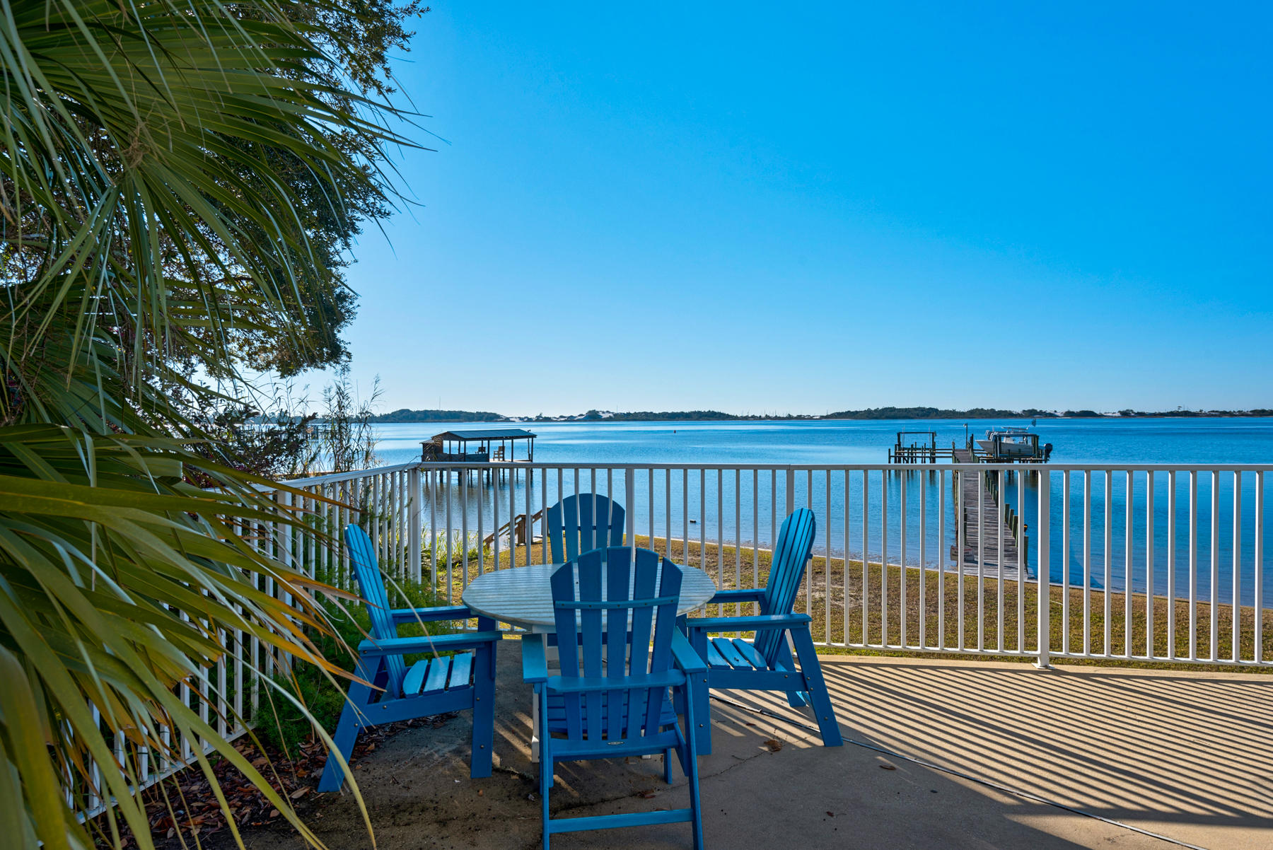 RUM ISLAND CONDOMINIUM - Residential