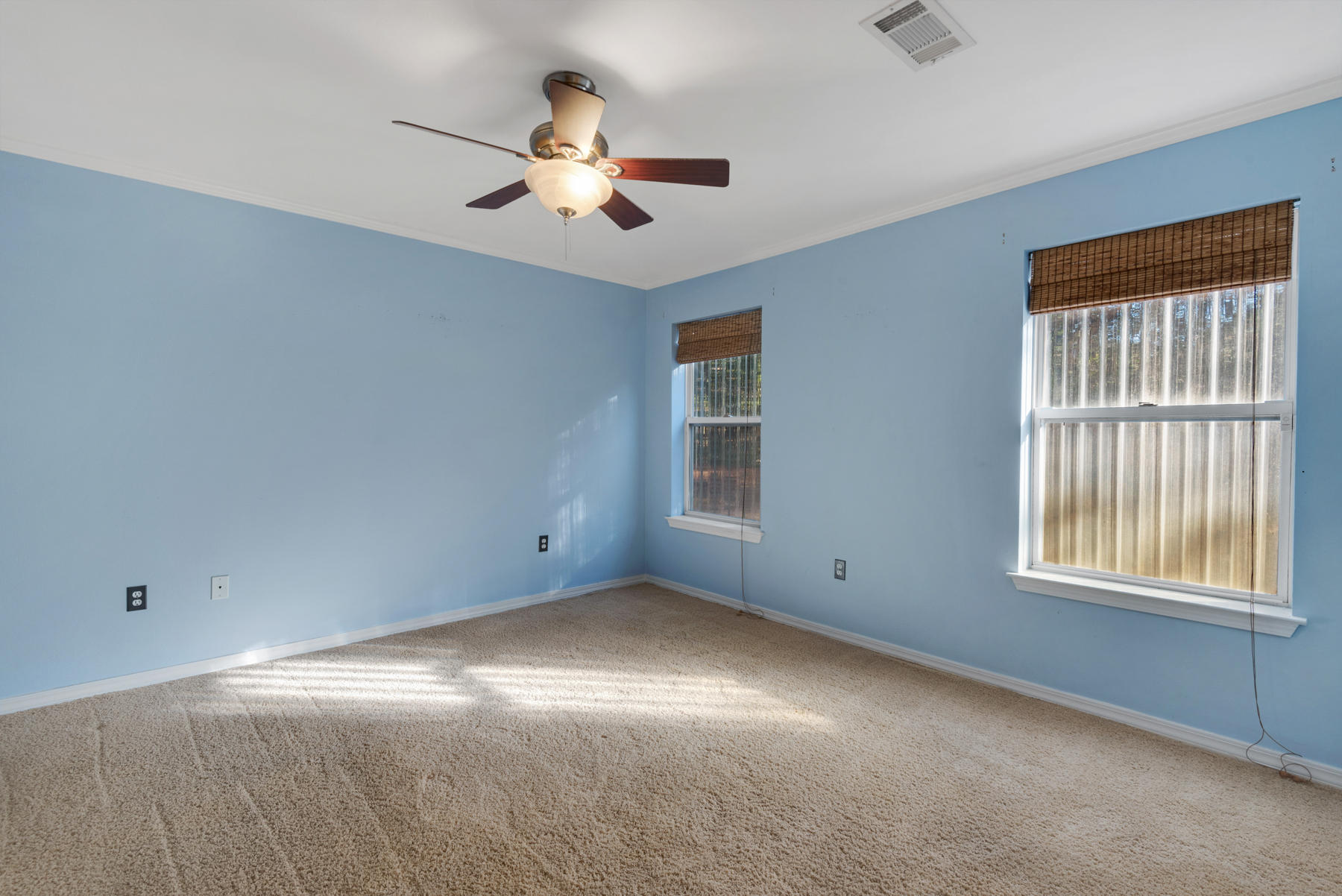 RUM ISLAND CONDOMINIUM - Residential