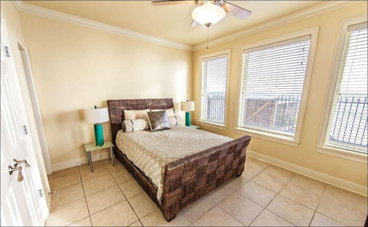 MIRAMAR BEACH - Residential