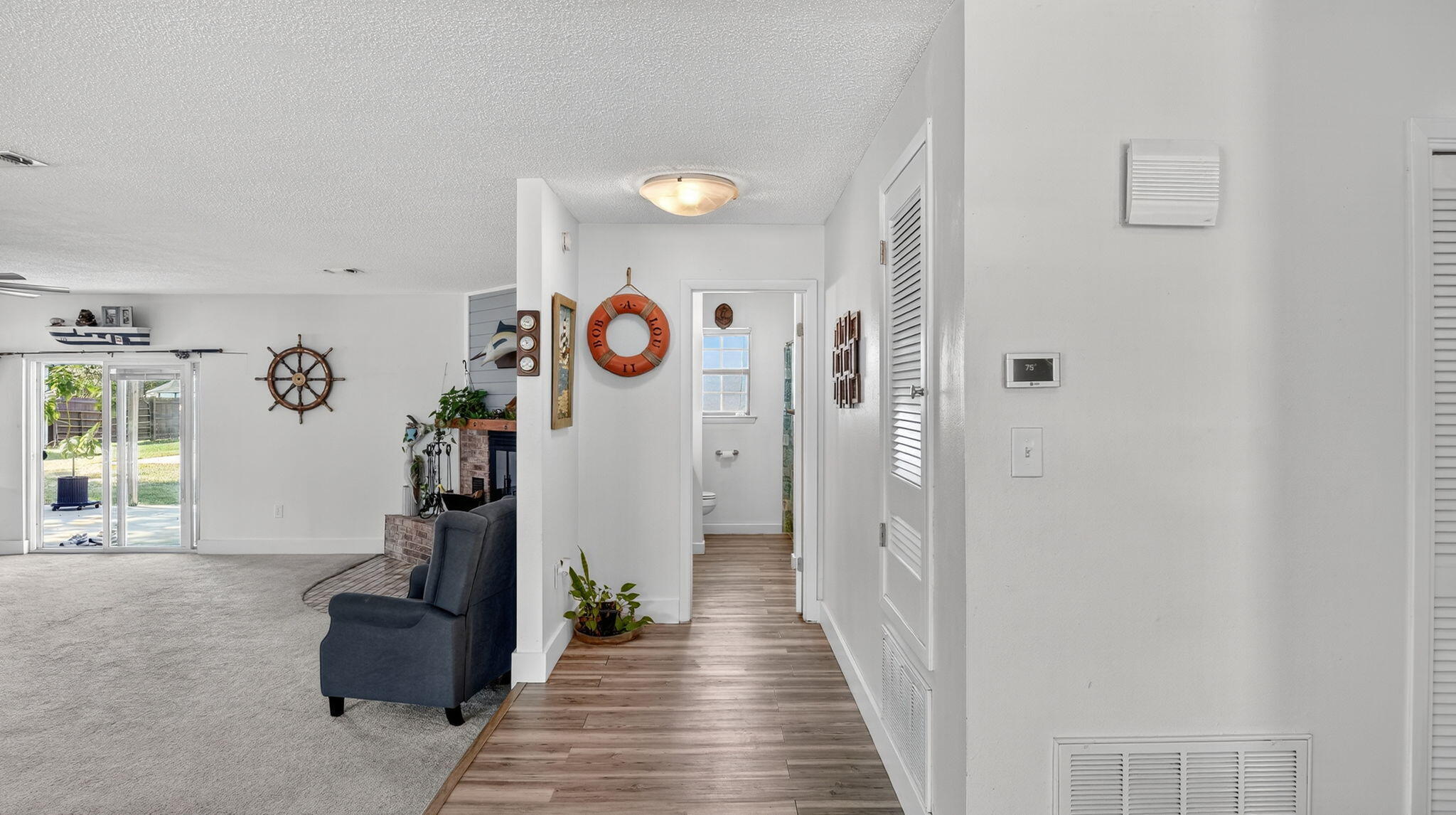 ROBLEDAL ESTATES - Residential