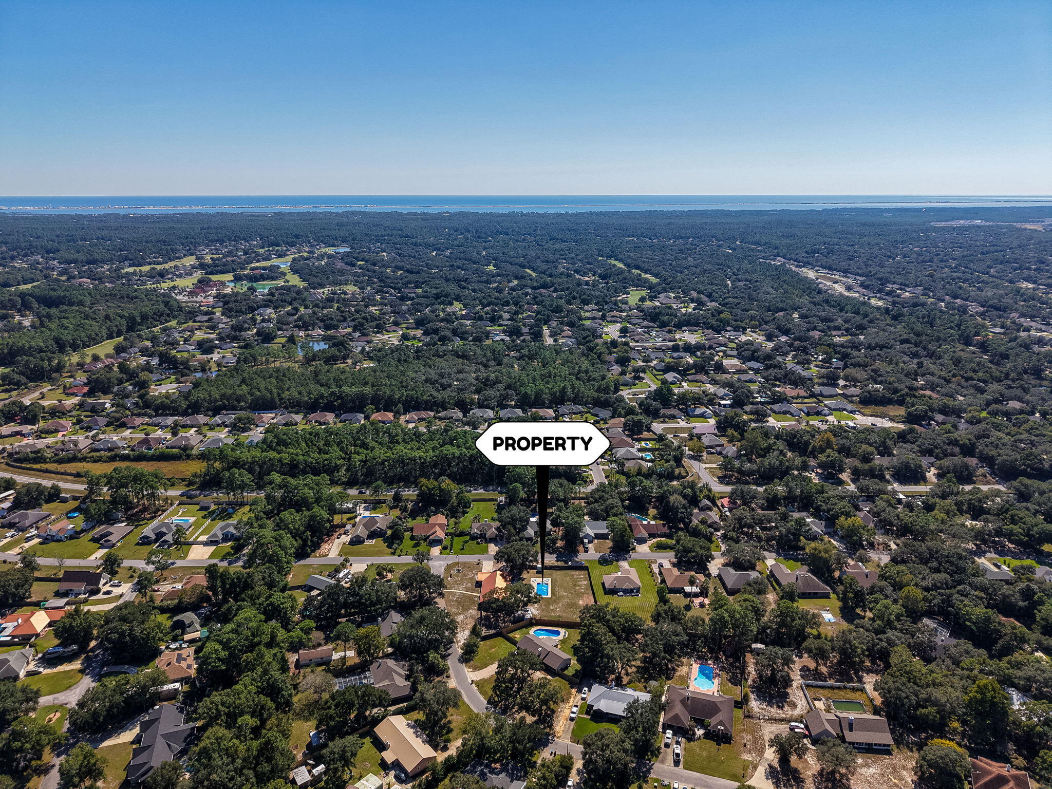 ROBLEDAL ESTATES - Residential