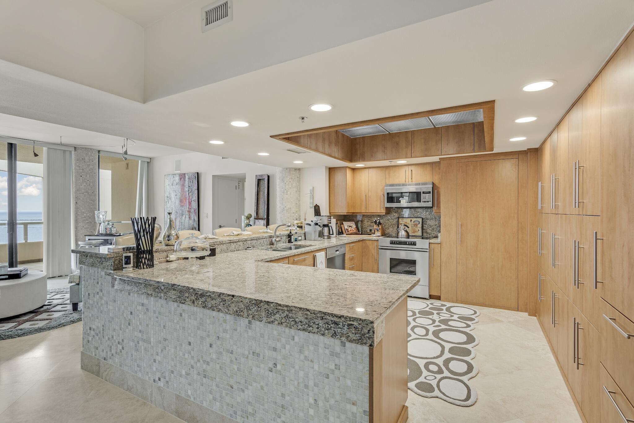 EAST PASS TOWERS CONDO - Residential