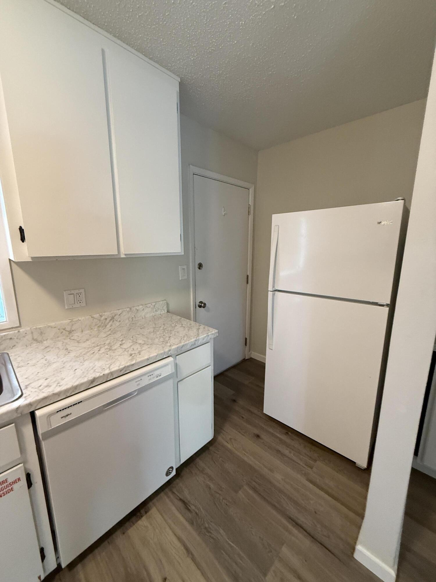 METES & BOUNDS - Residential Lease