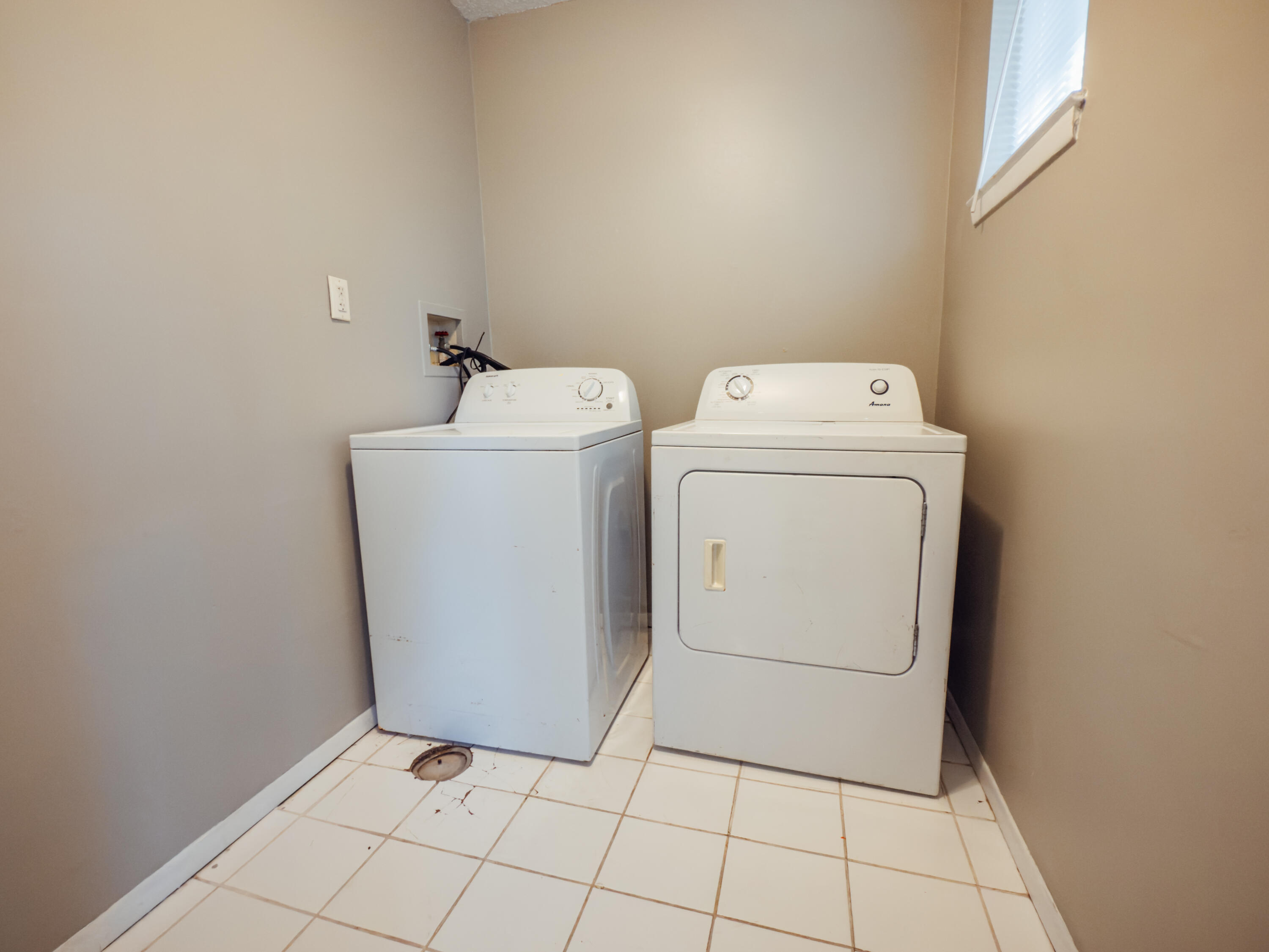 LAKEWOOD S/D - Residential Lease