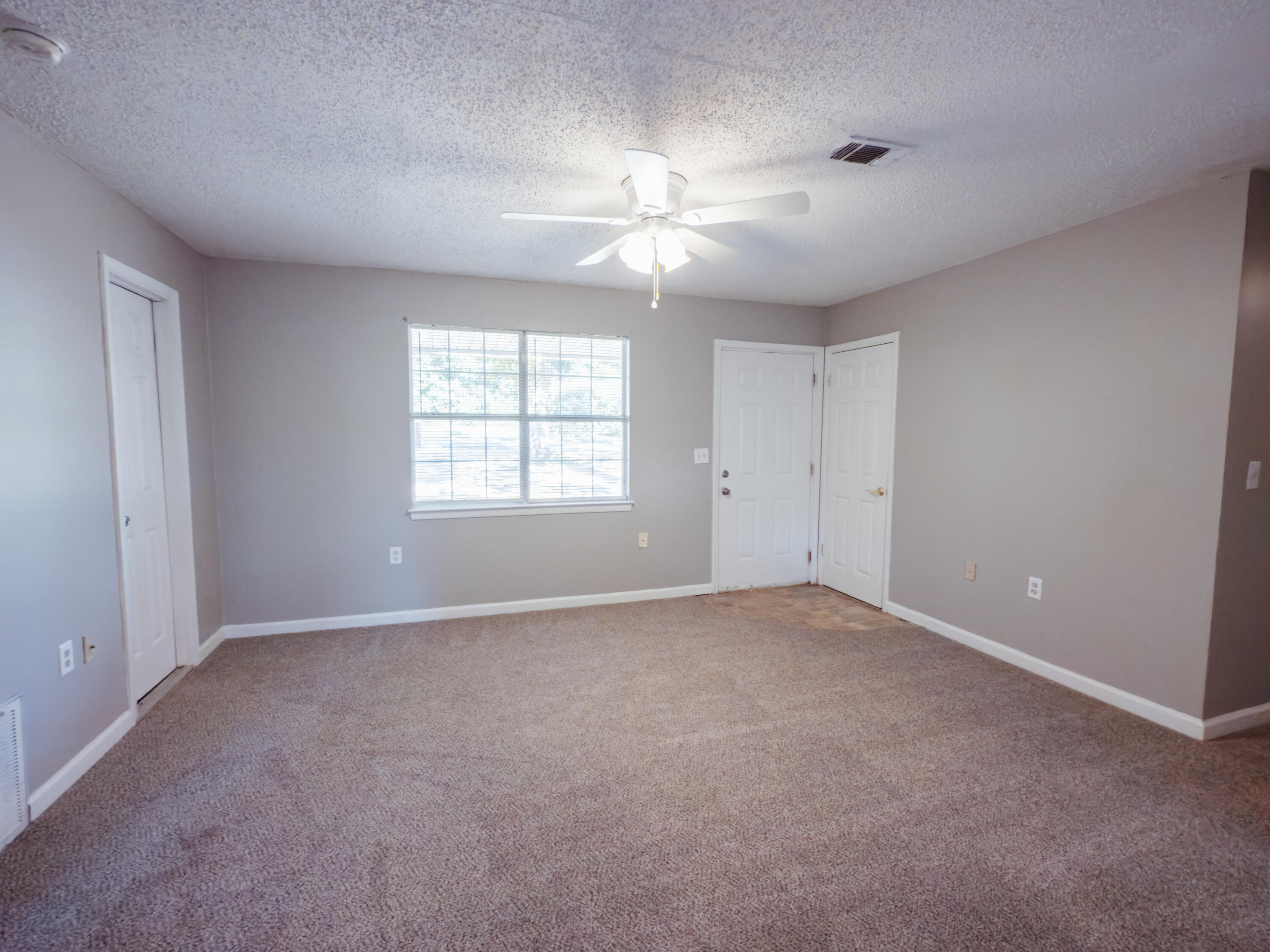 LAKEWOOD S/D - Residential Lease