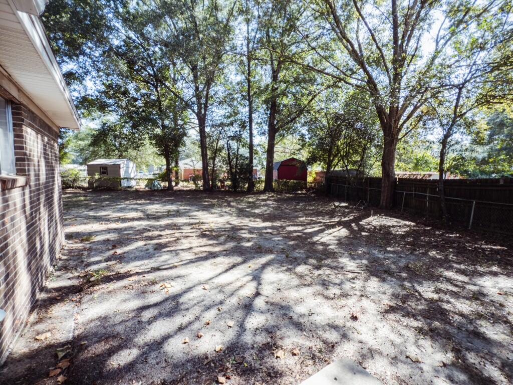 LAKEWOOD S/D - Residential Lease