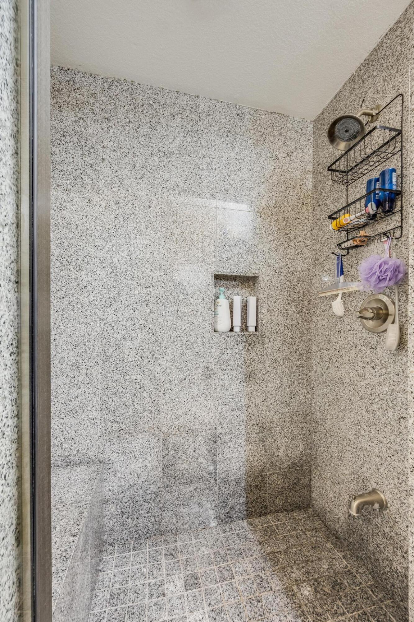 FOX VALLEY - Residential