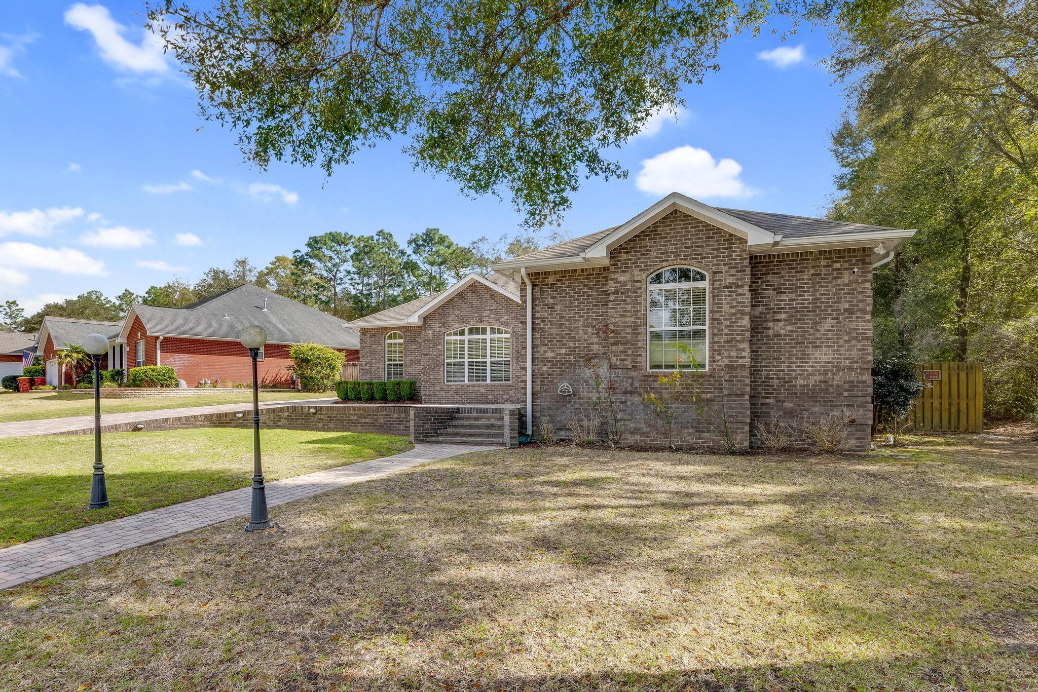 FOX VALLEY - Residential