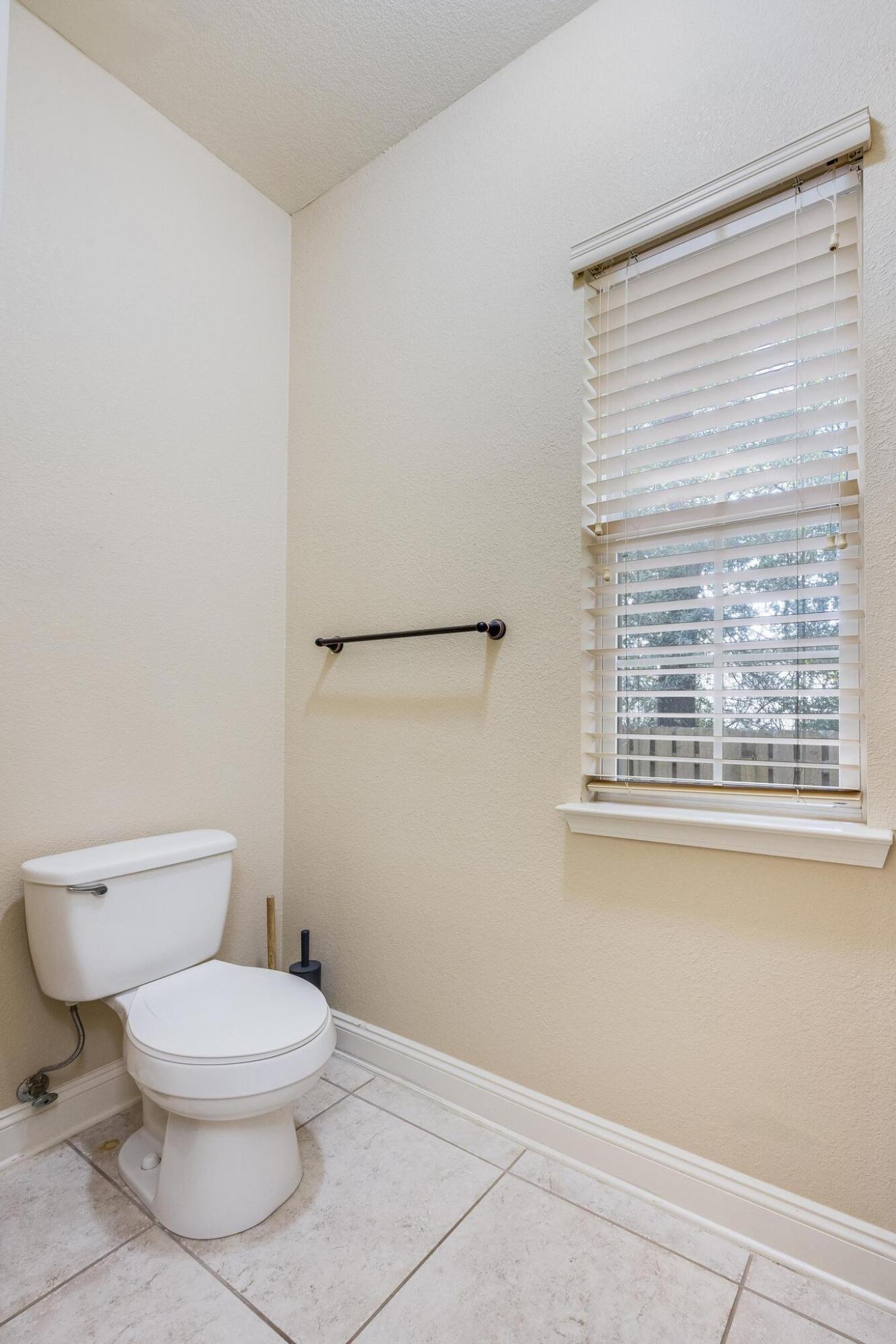 FOX VALLEY - Residential