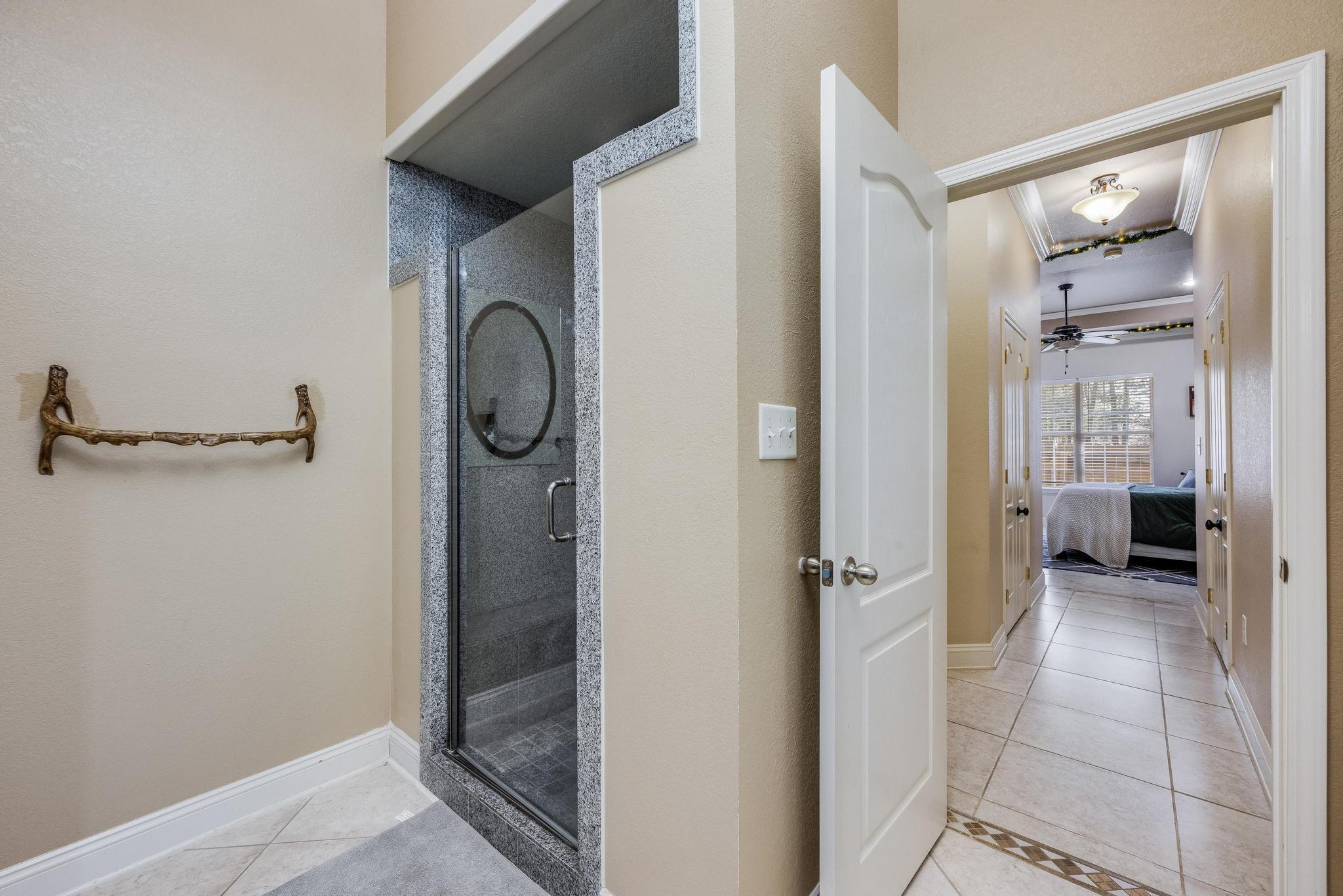 FOX VALLEY - Residential