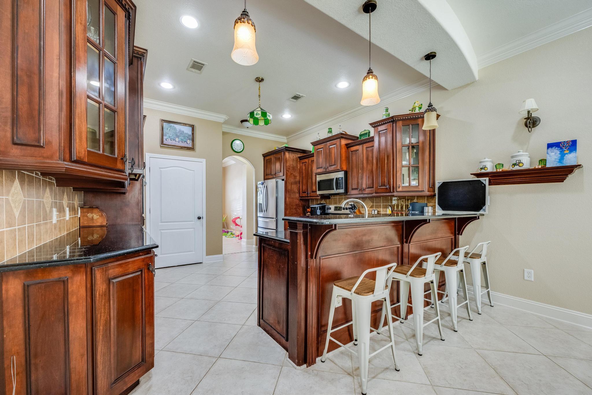 FOX VALLEY - Residential