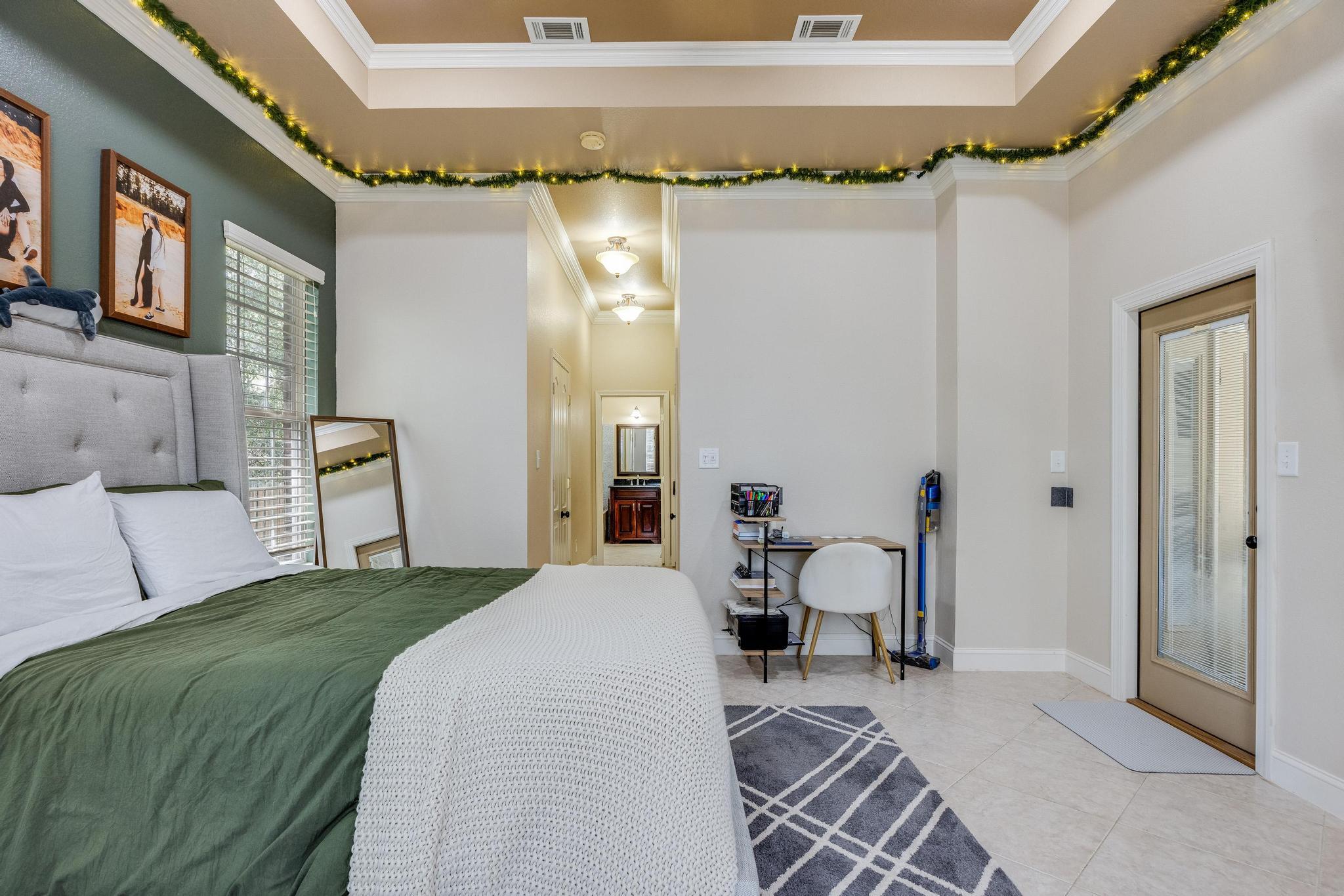 FOX VALLEY - Residential