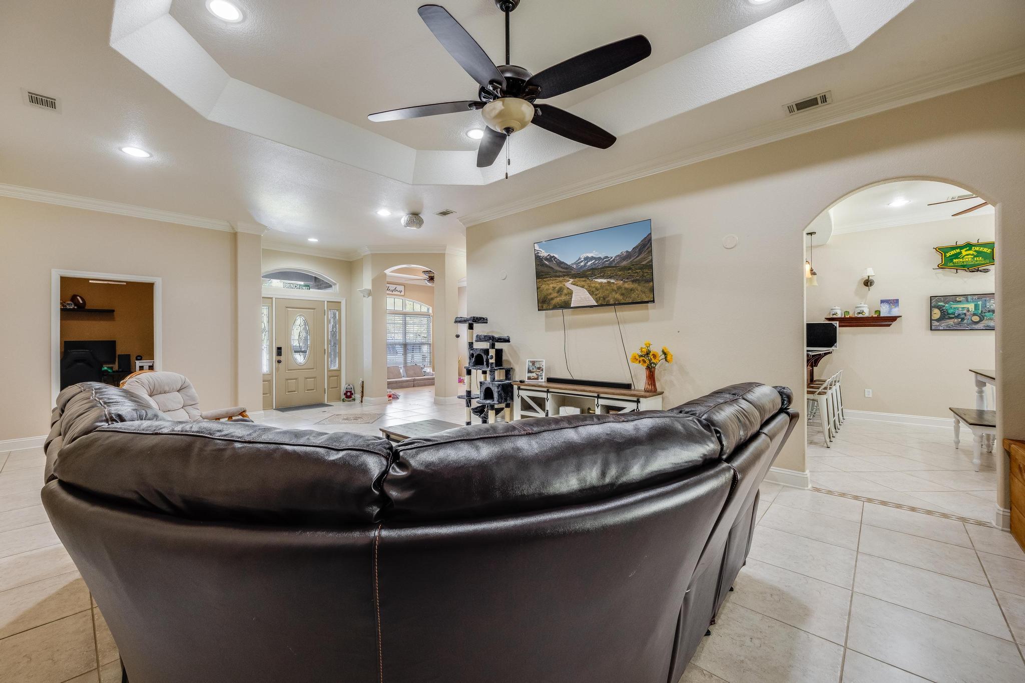 FOX VALLEY - Residential