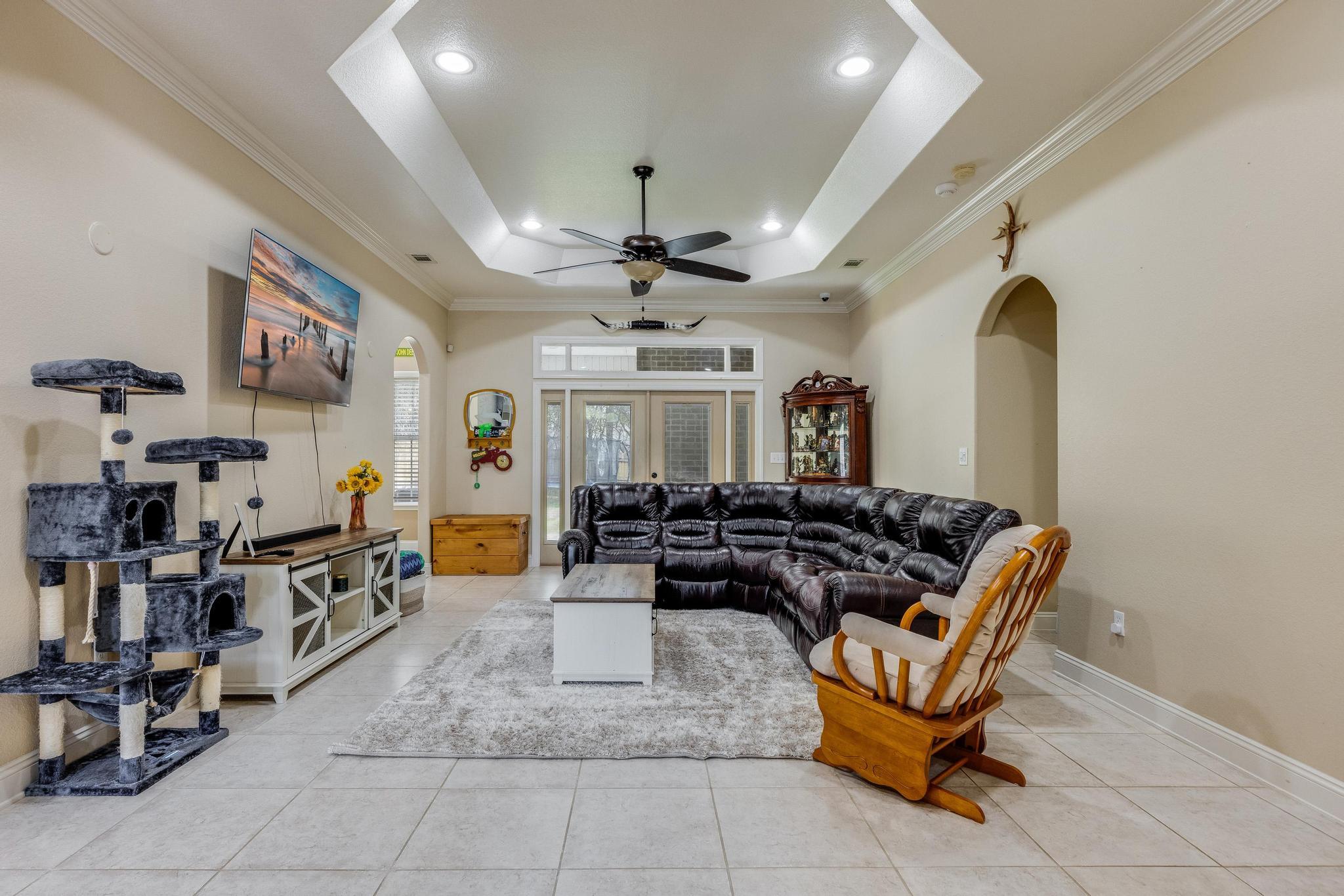 FOX VALLEY - Residential