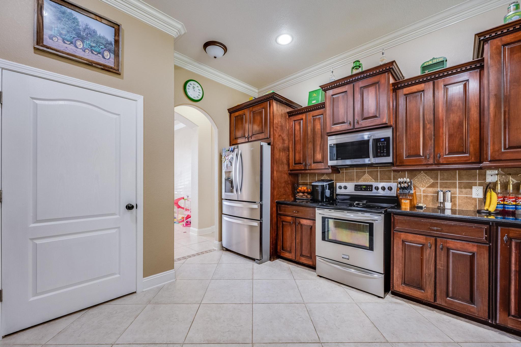 FOX VALLEY - Residential