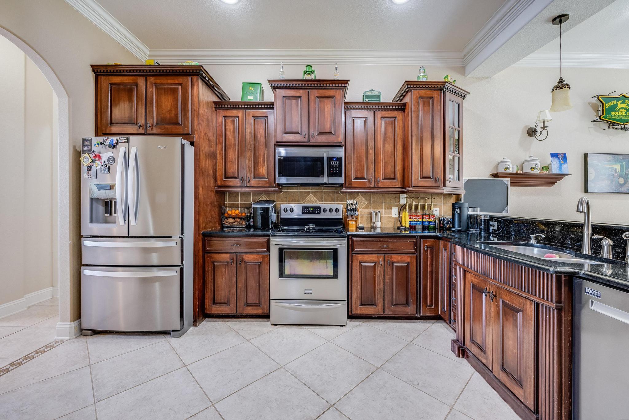 FOX VALLEY - Residential