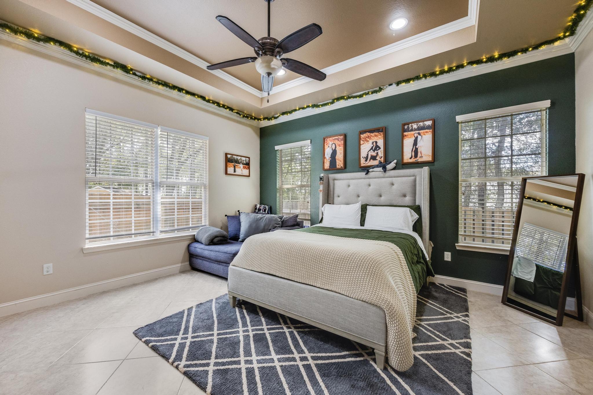 FOX VALLEY - Residential