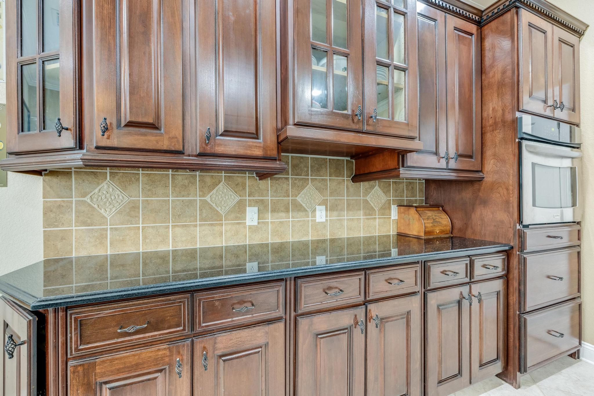 FOX VALLEY - Residential