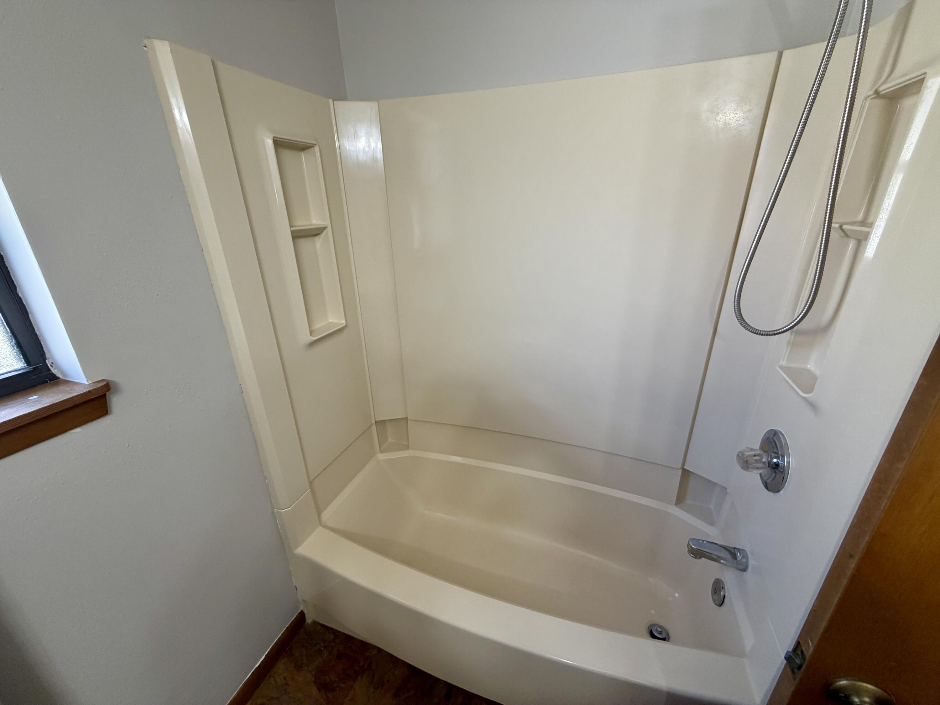 CEDAR RIDGE PH 10 - Residential Lease