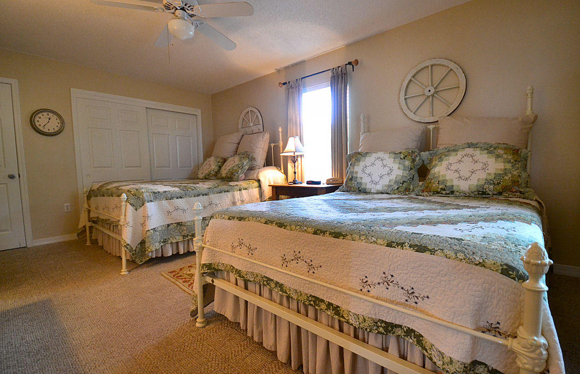 GULF PLACE CARIBBEAN CONDO - Residential