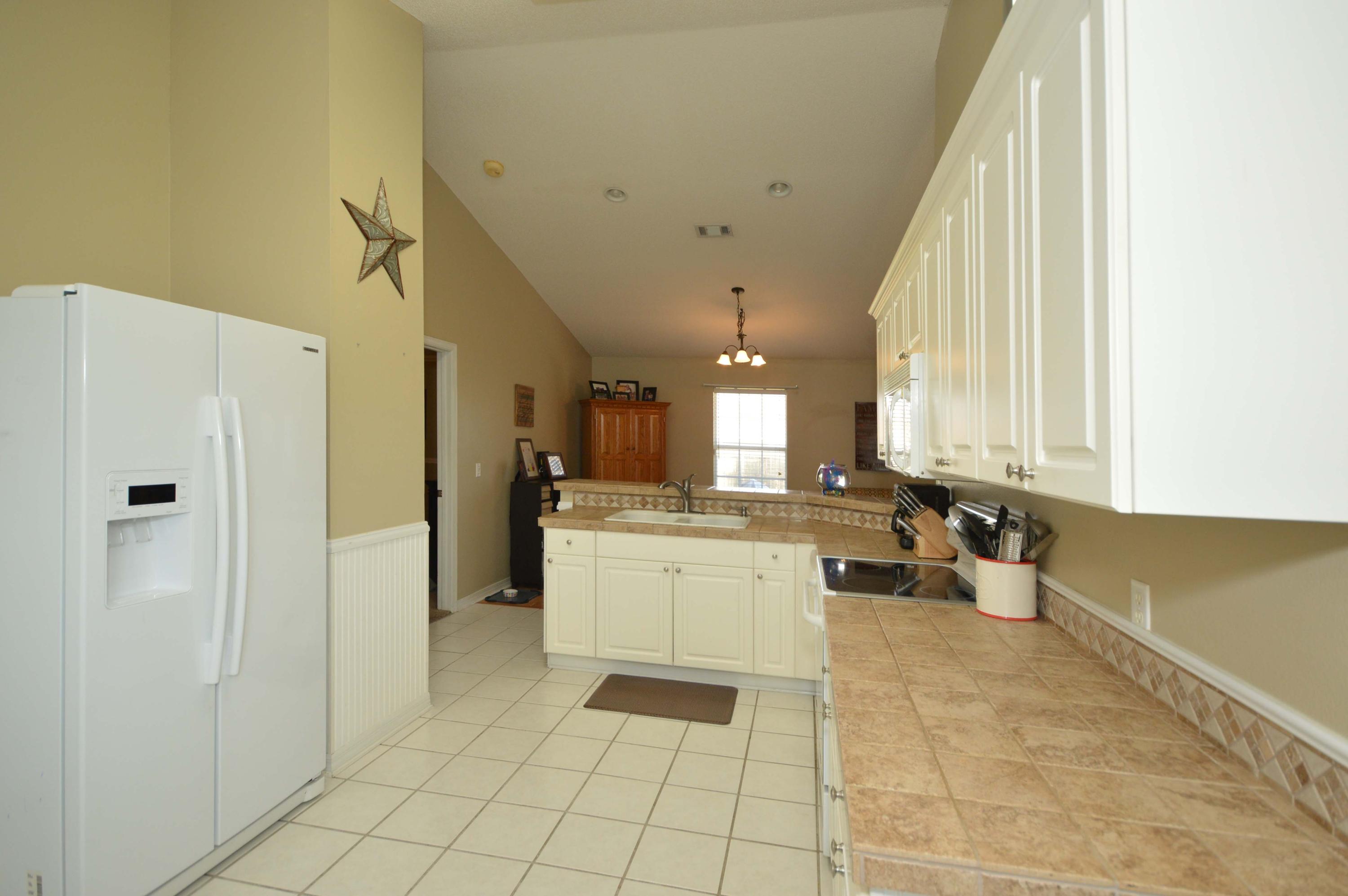 MARION MANOR - Residential