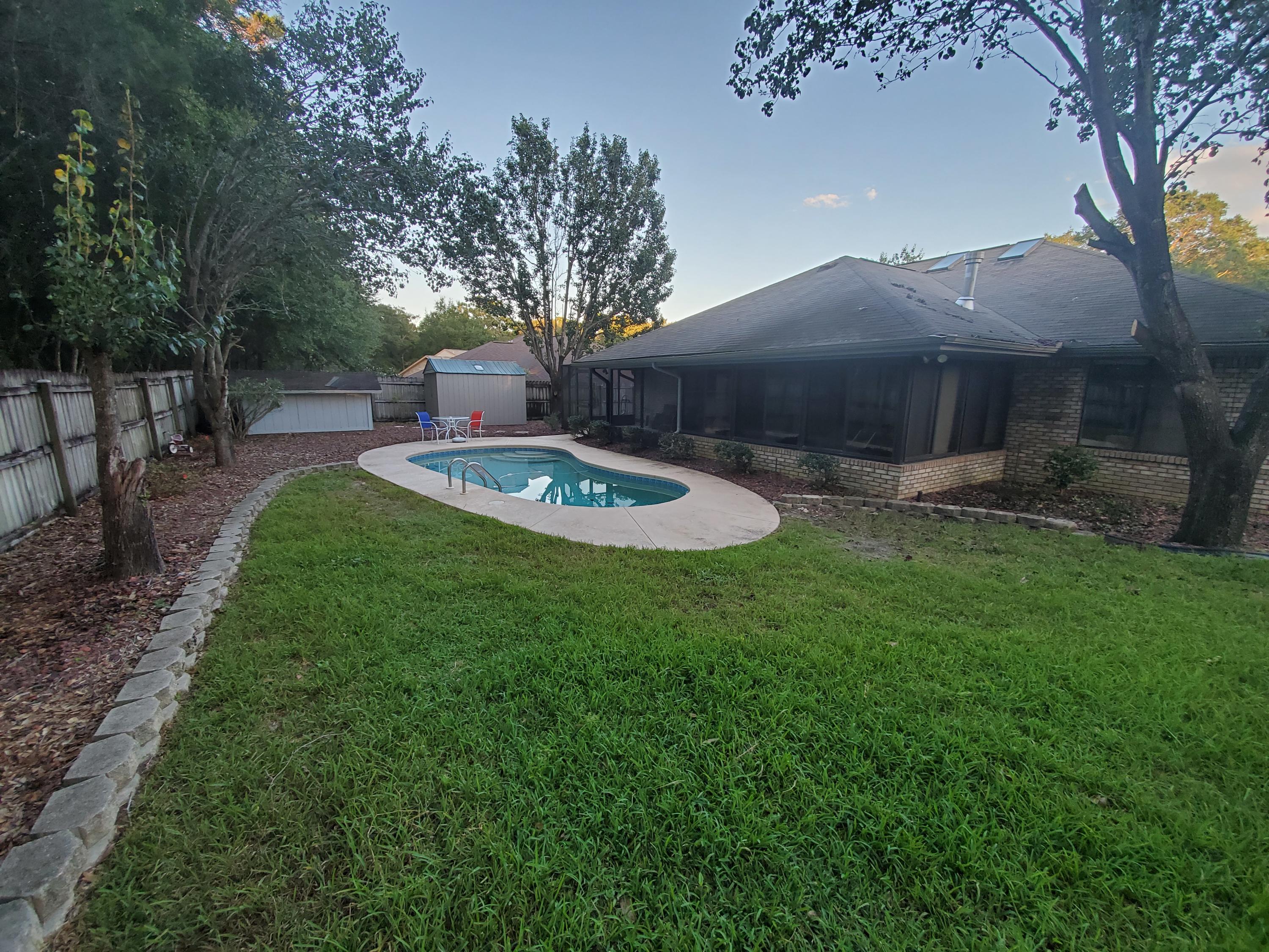 ROCKYWOOD PH 4 - Residential Lease