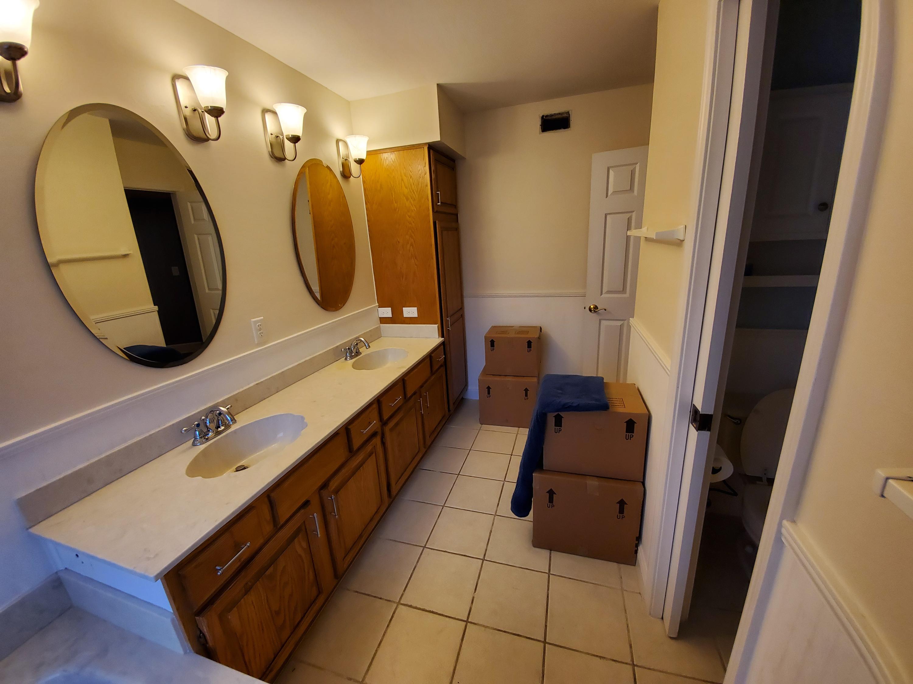 ROCKYWOOD PH 4 - Residential Lease