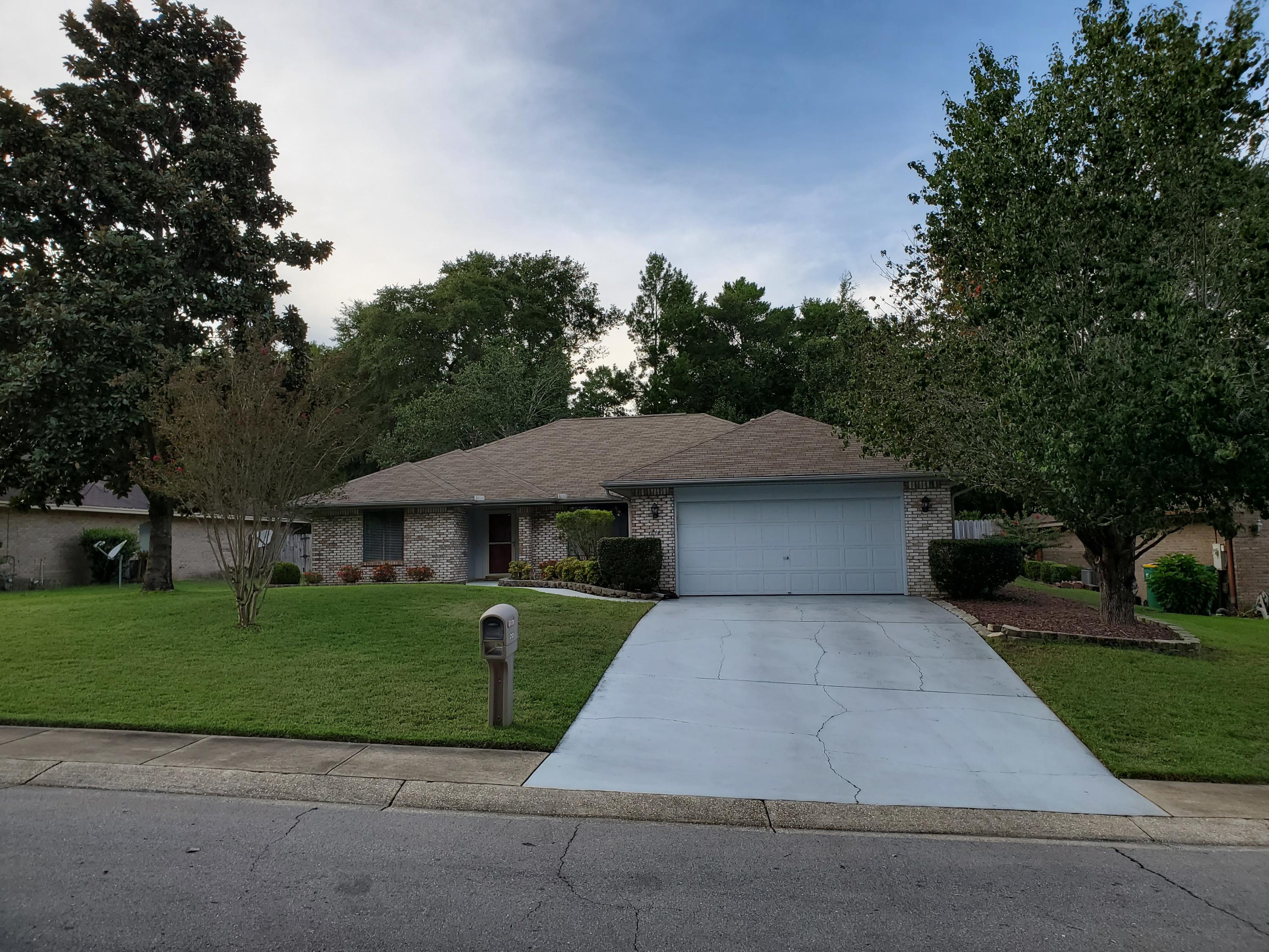 ROCKYWOOD PH 4 - Residential Lease