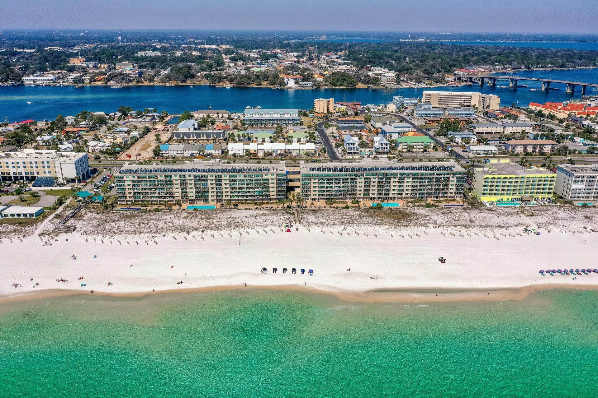 Breakers PH 1 - Residential