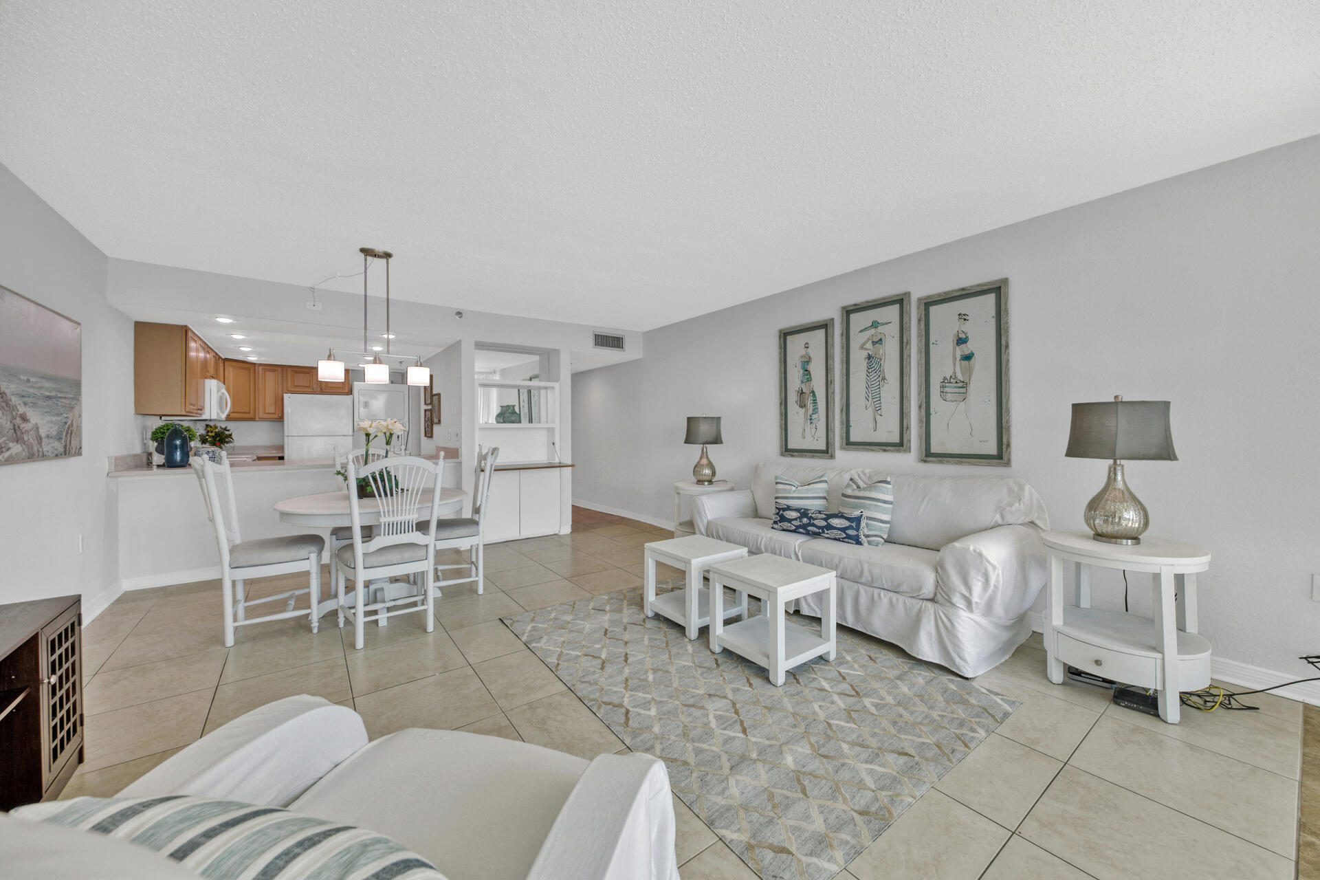 Breakers PH 1 - Residential