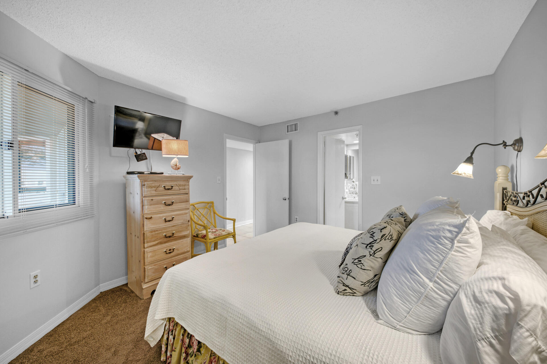 Breakers PH 1 - Residential
