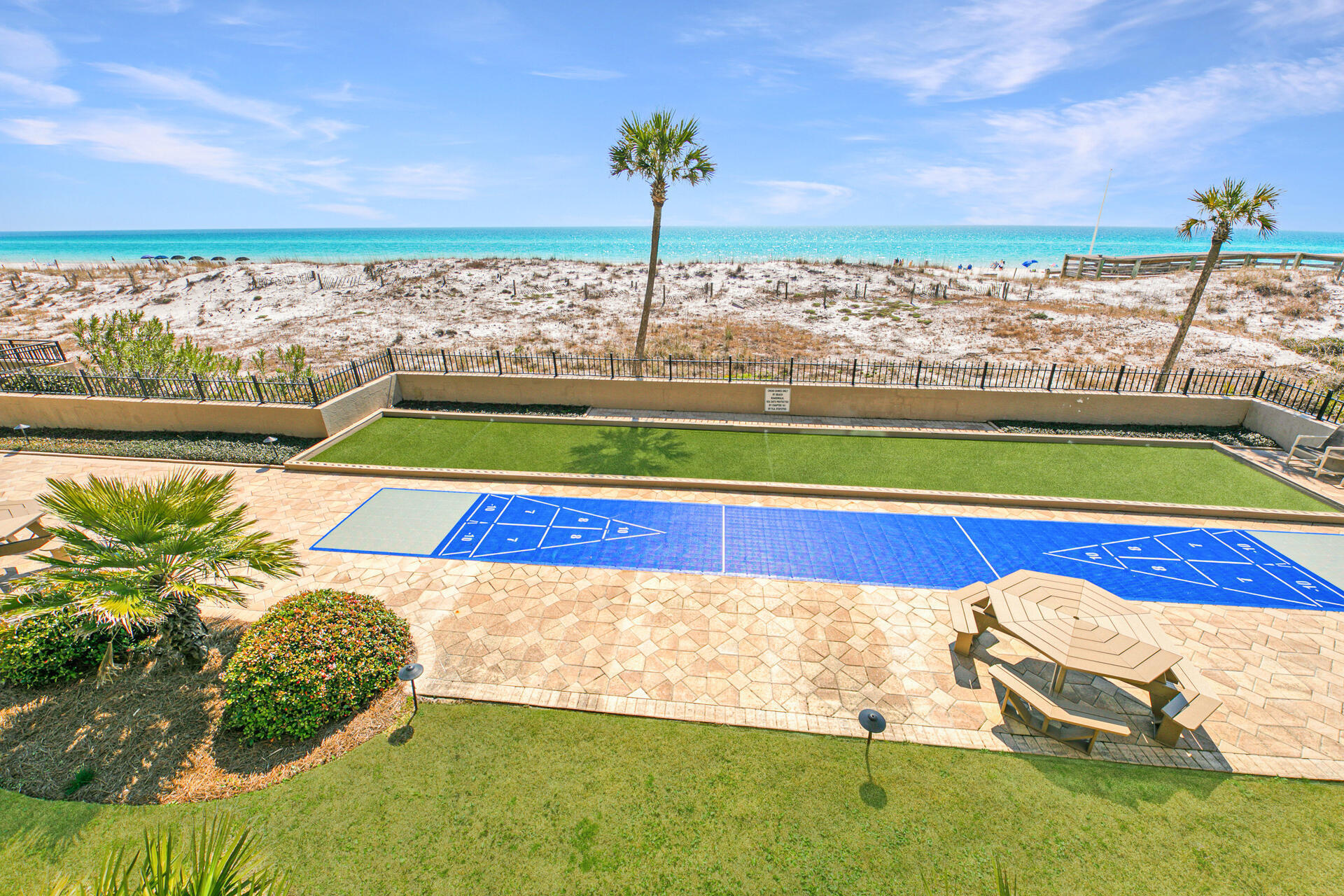 Breakers PH 1 - Residential