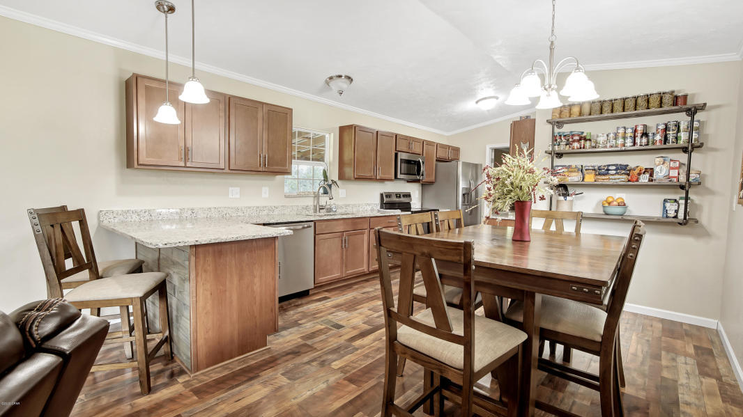 NO RECORDED SUBDIVISION - Residential