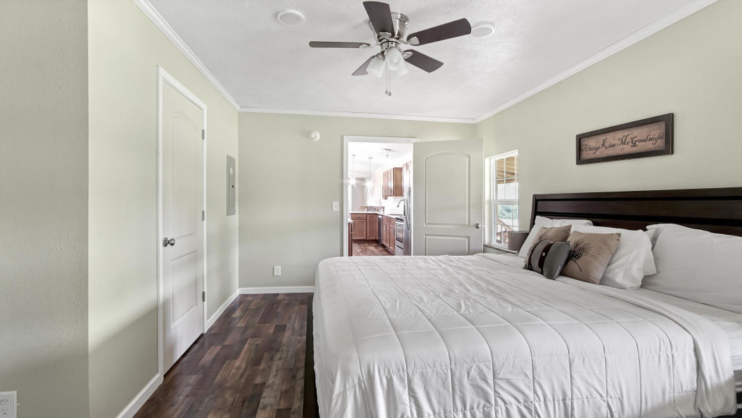 NO RECORDED SUBDIVISION - Residential