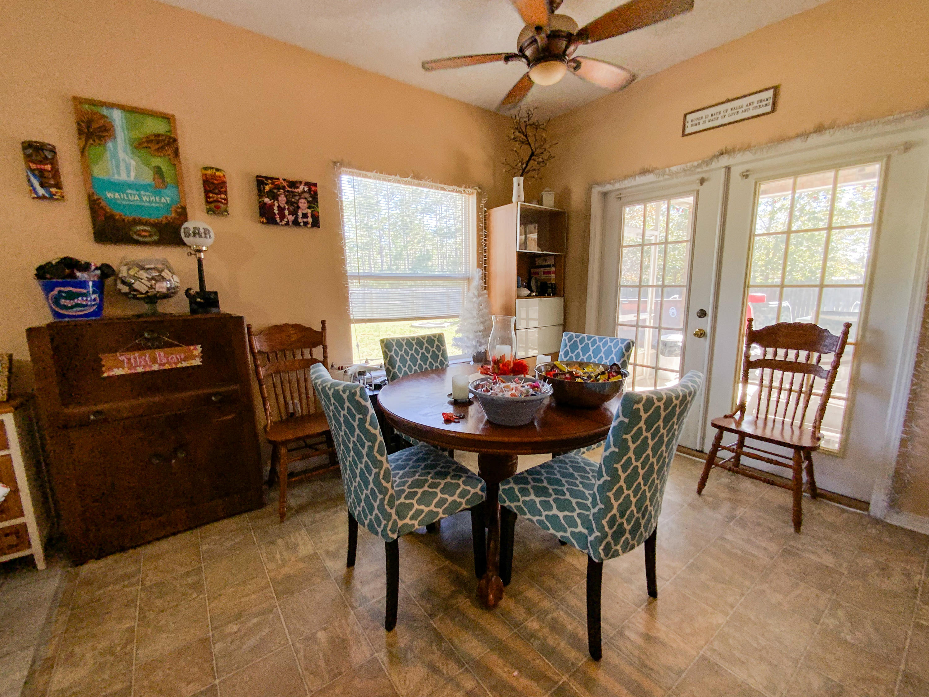 HOLLEY BY THE SEA - Residential