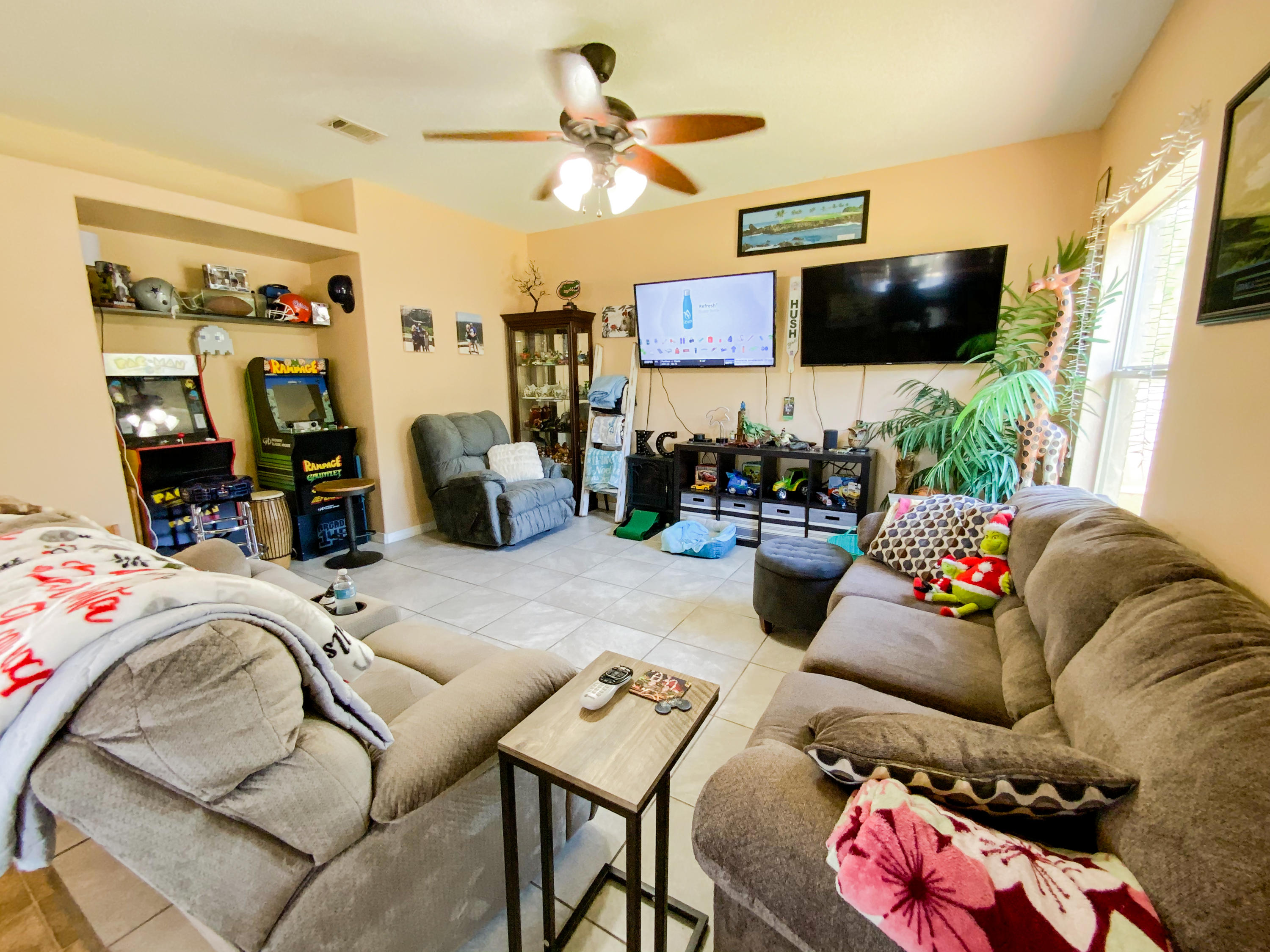 HOLLEY BY THE SEA - Residential