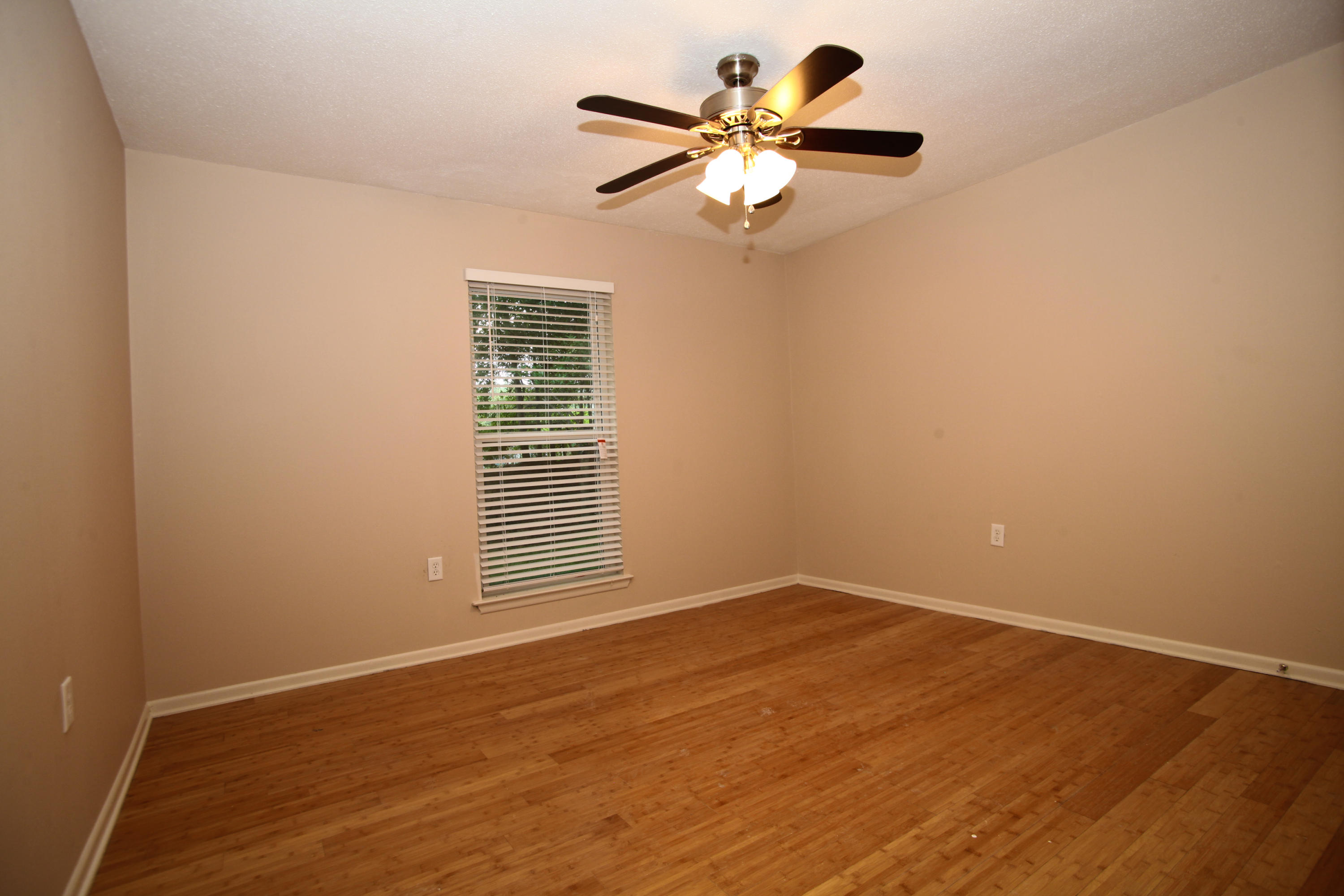 SPRINGDALE - Residential