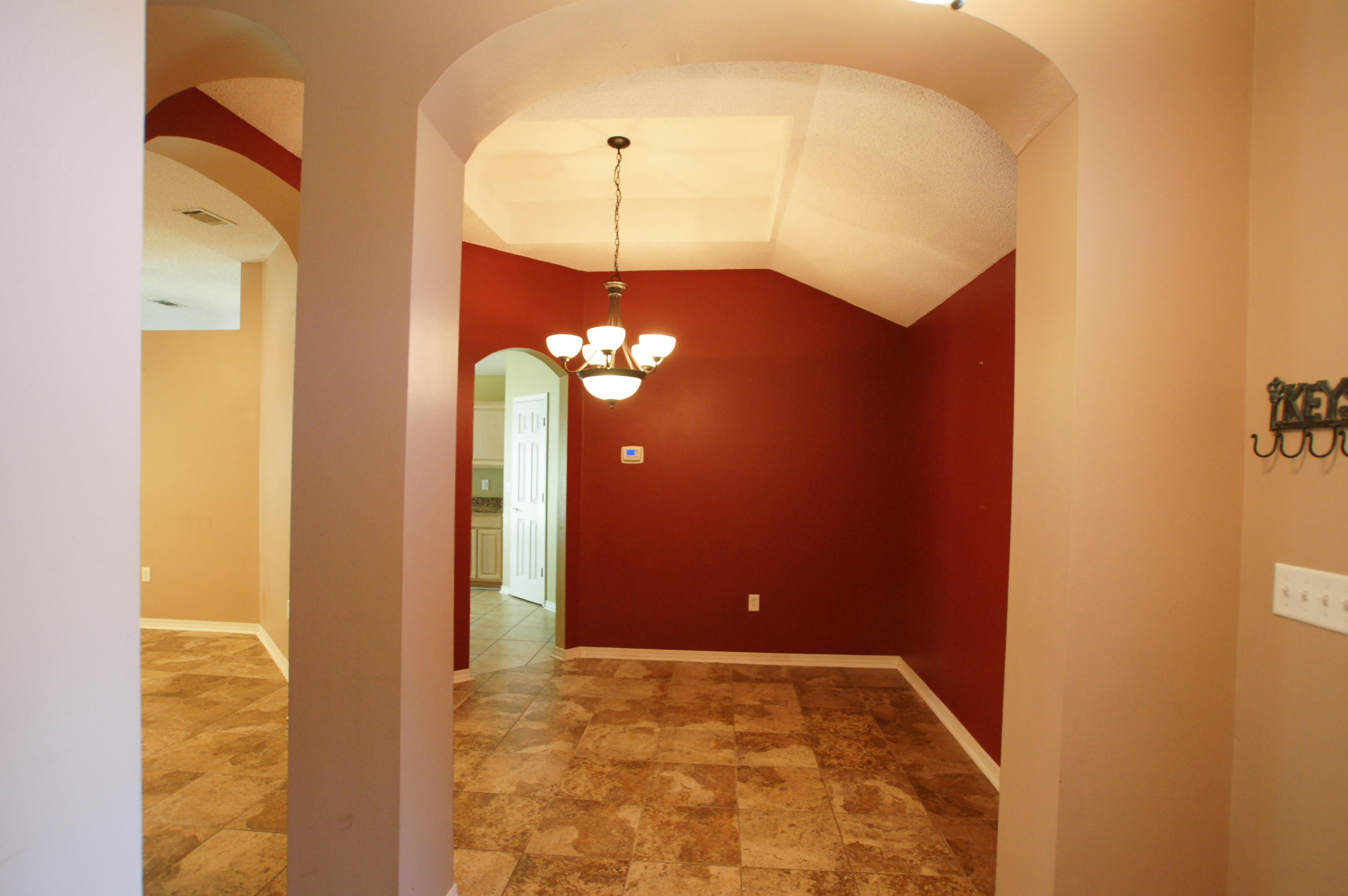 NORTH RIDGE CREEK S/D LOT 22 BLK B - Residential