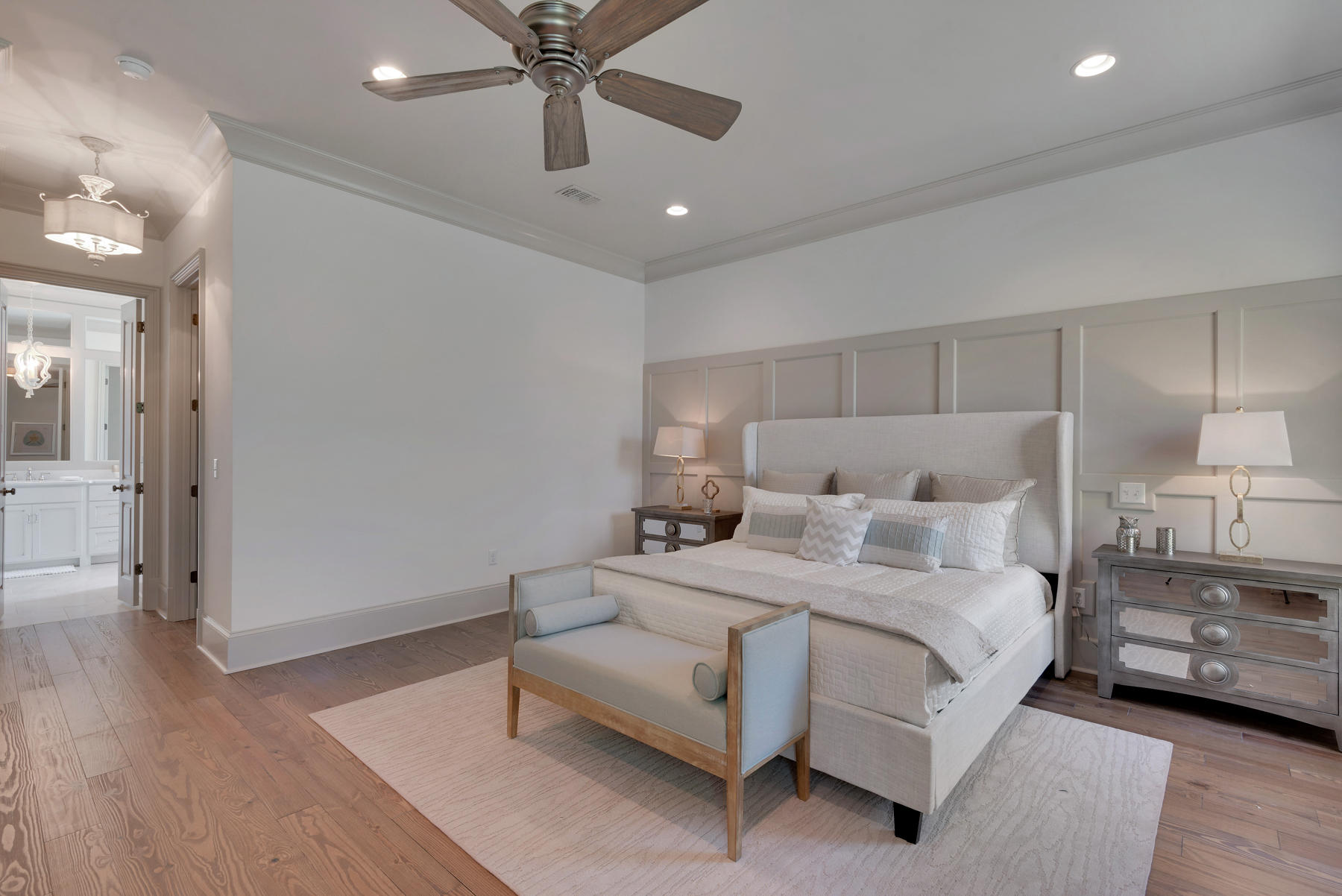 REGATTA BAY GOLF VILLAS - Residential