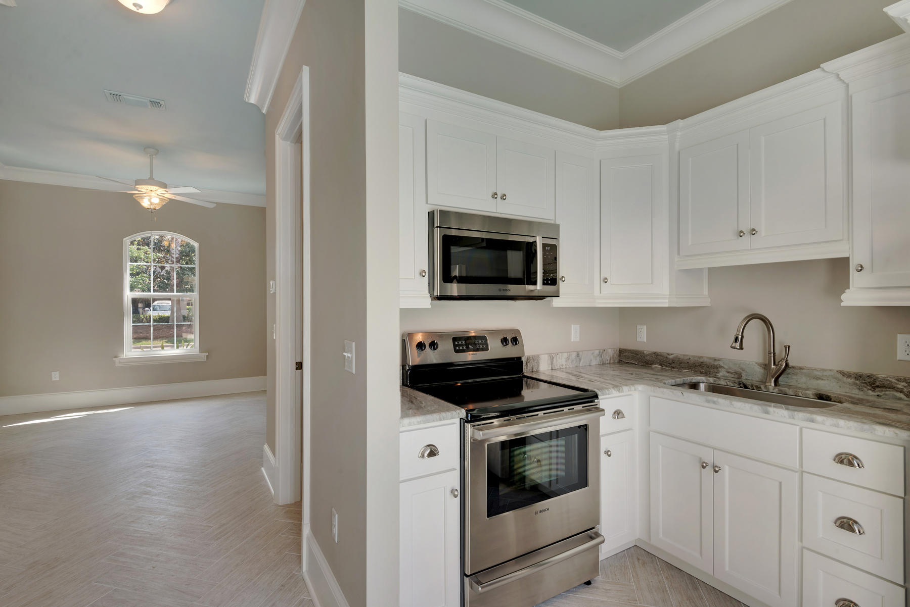 REGATTA BAY GOLF VILLAS - Residential