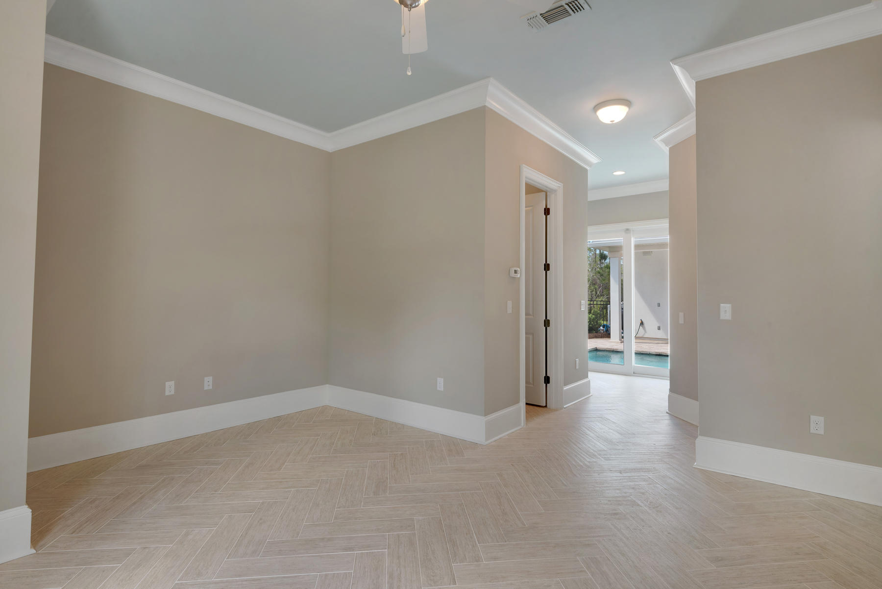 REGATTA BAY GOLF VILLAS - Residential