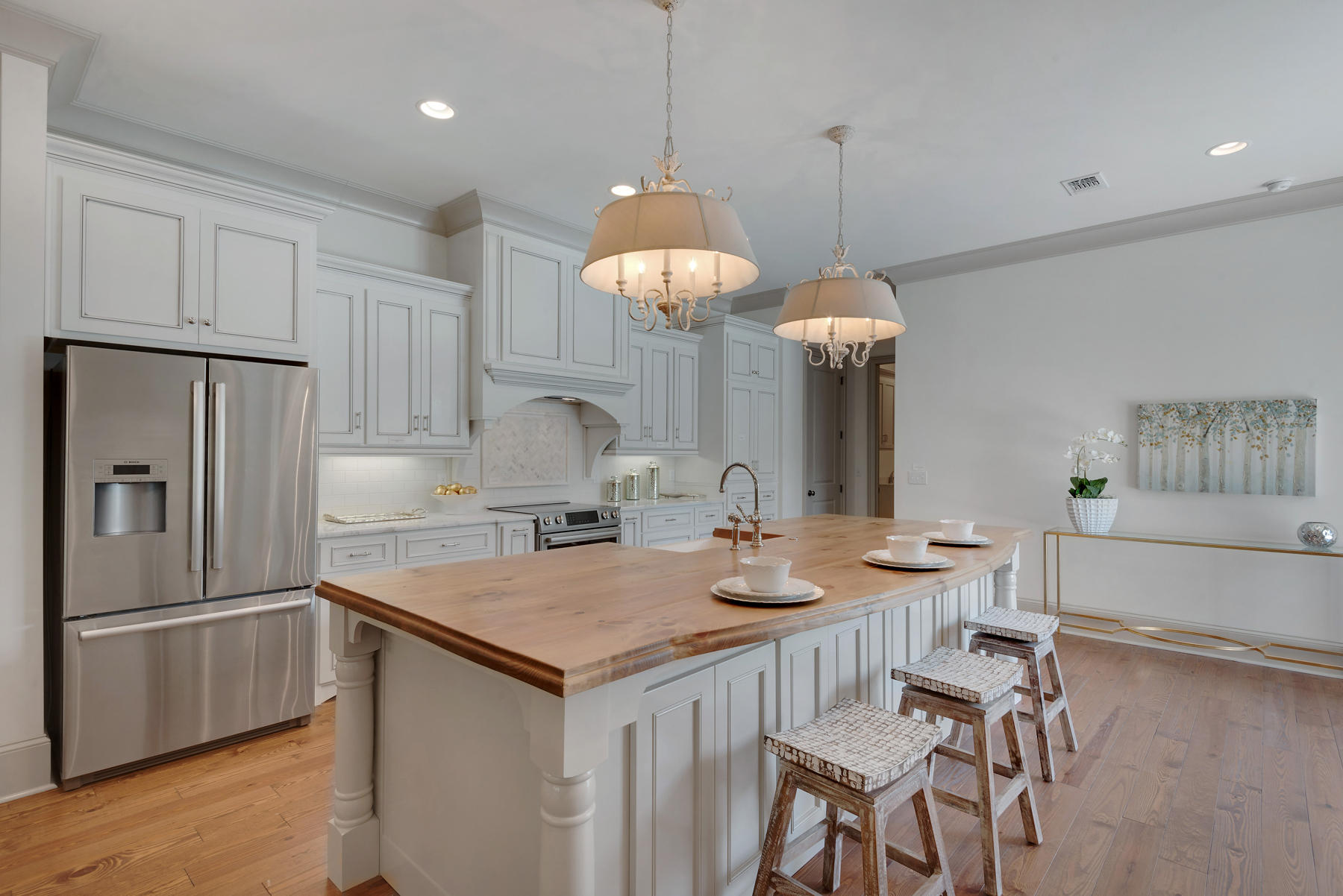 REGATTA BAY GOLF VILLAS - Residential