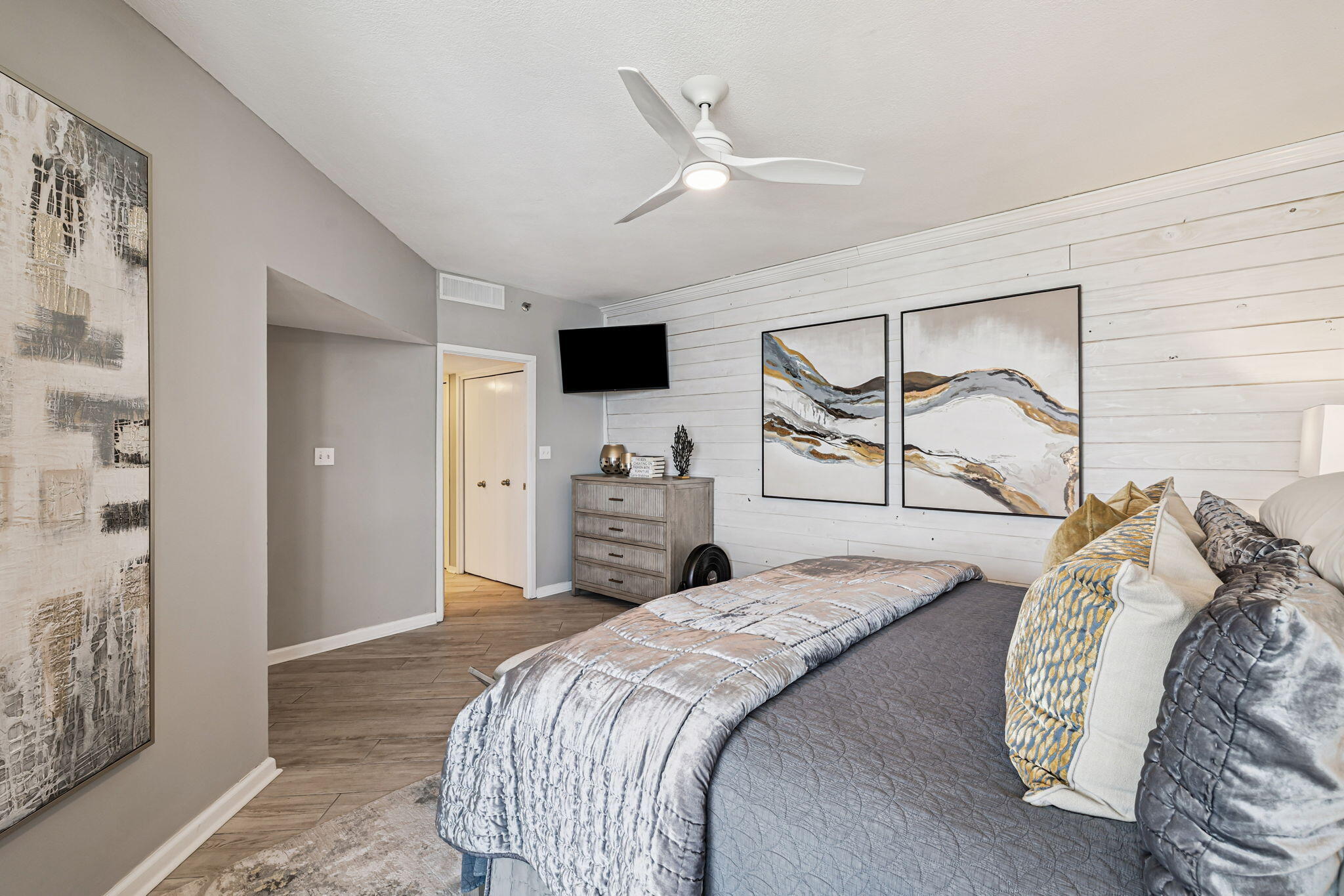 EAST PASS TOWERS CONDO - Residential