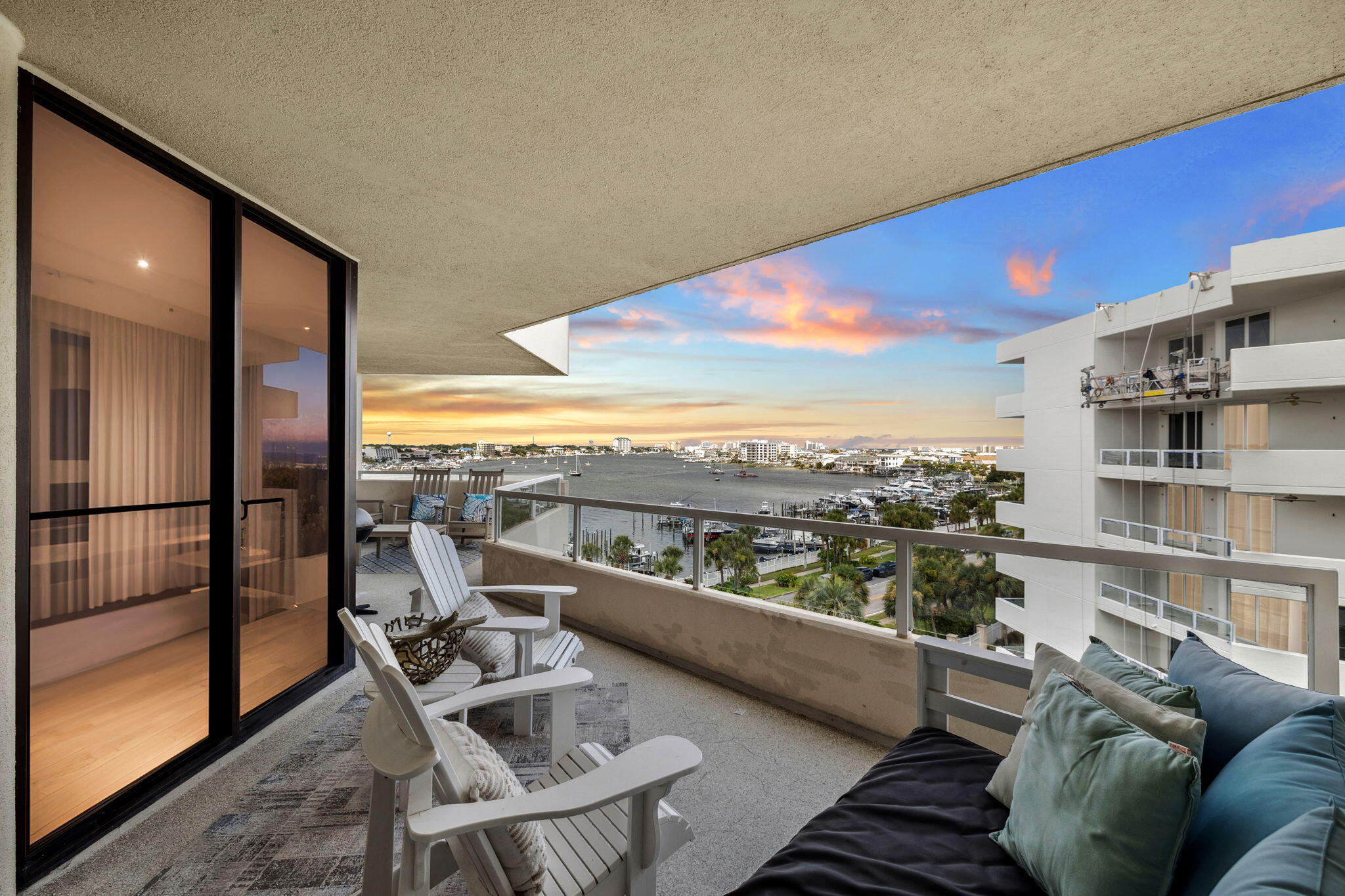 EAST PASS TOWERS CONDO - Residential