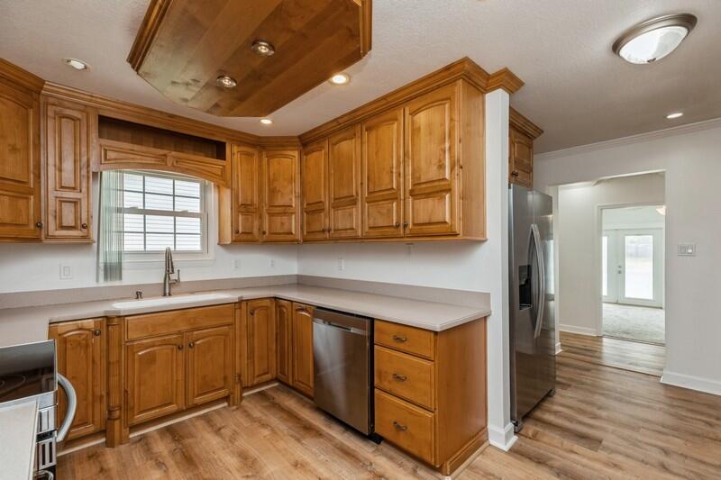 PINE MEADOWS 2ND ADDN - Residential