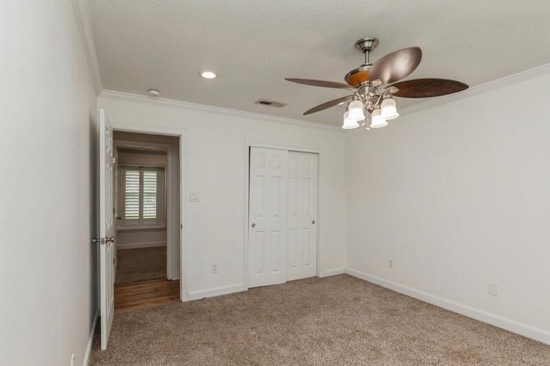 PINE MEADOWS 2ND ADDN - Residential