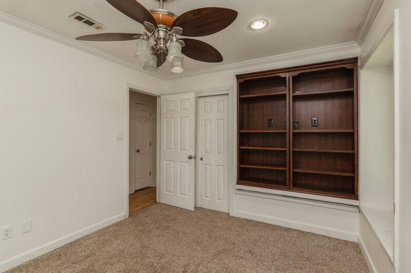 PINE MEADOWS 2ND ADDN - Residential