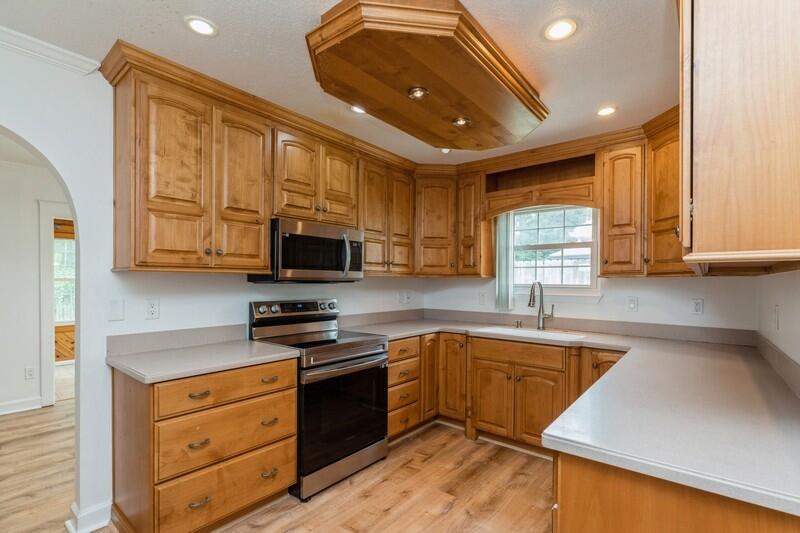 PINE MEADOWS 2ND ADDN - Residential