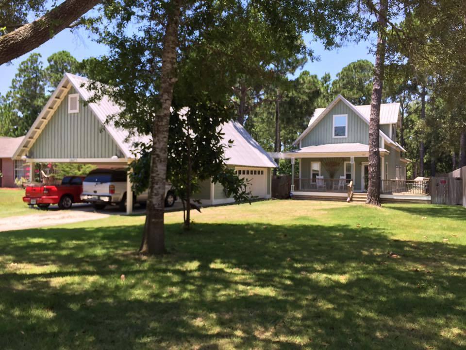 WOODLAWN BEACH - Residential