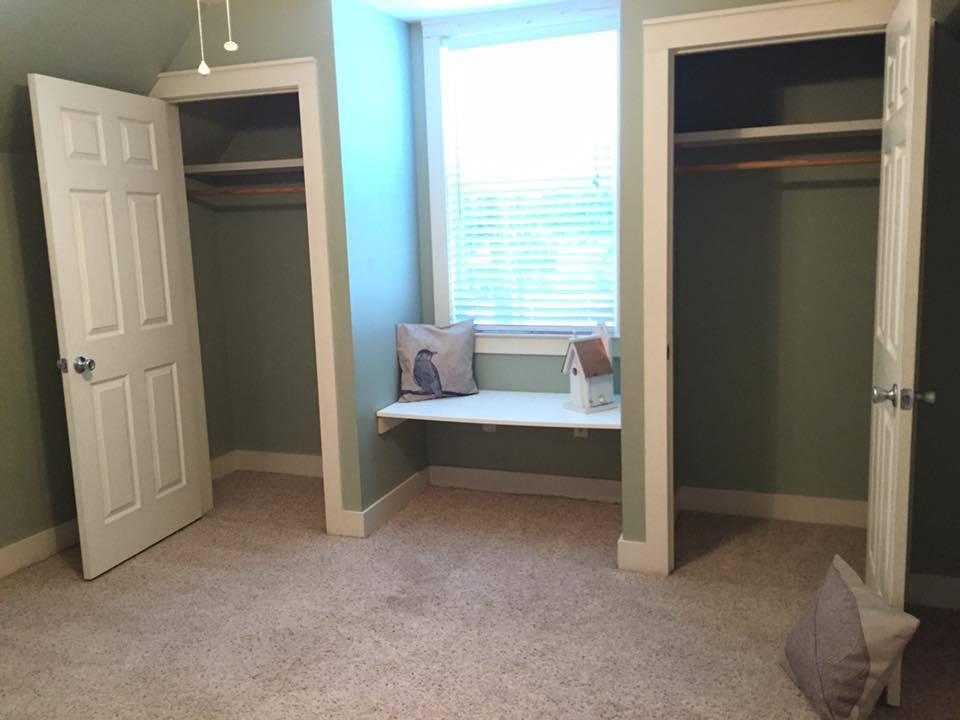 WOODLAWN BEACH - Residential